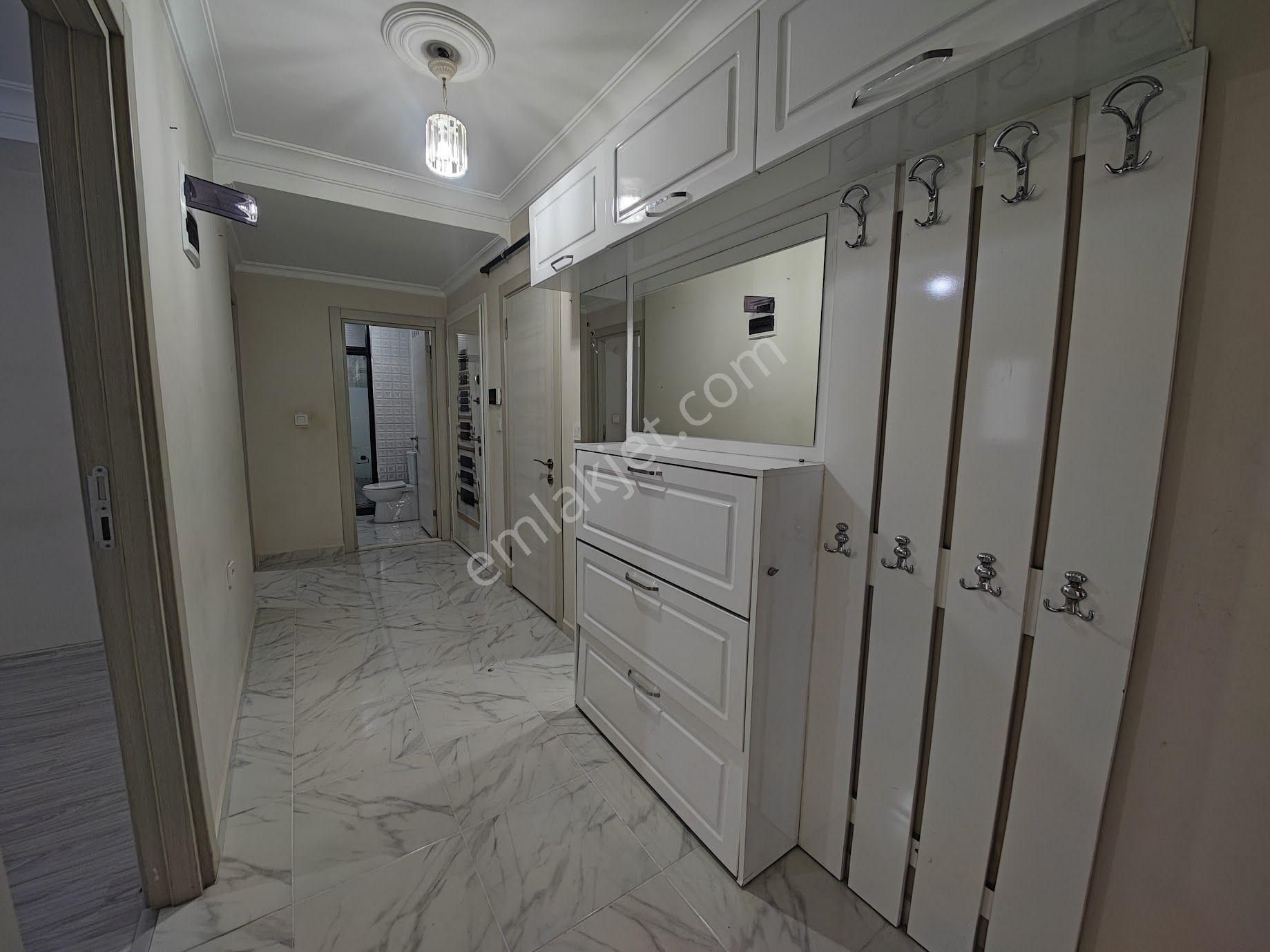 Yıldız Emlaktan Metro E5 Yakını Otoparklı 90m2 2+1 Kiralık Daire - Görsel 23