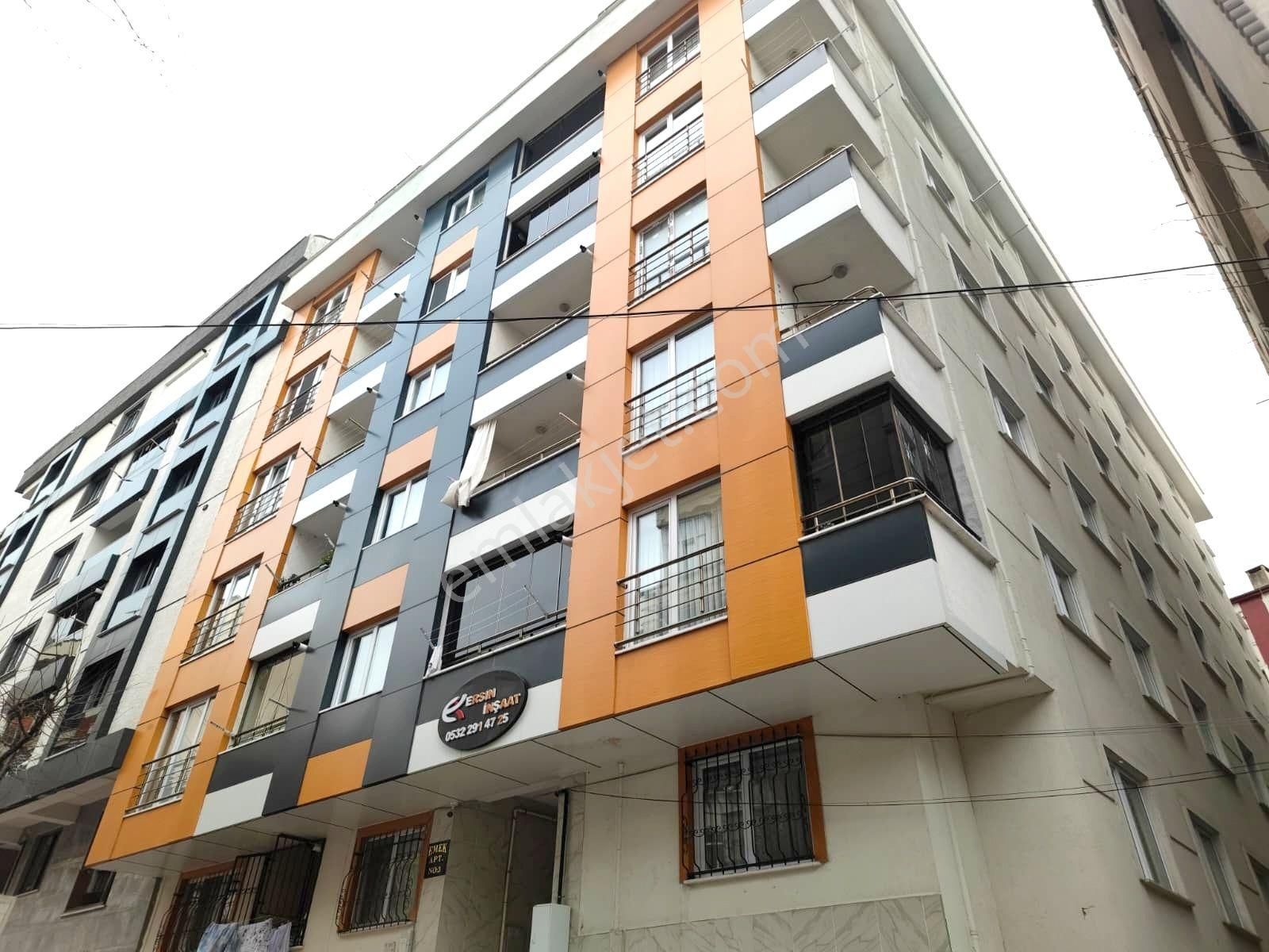 Yıldız Emlaktan Metro E5 Yakını Otoparklı 90m2 2+1 Kiralık Daire