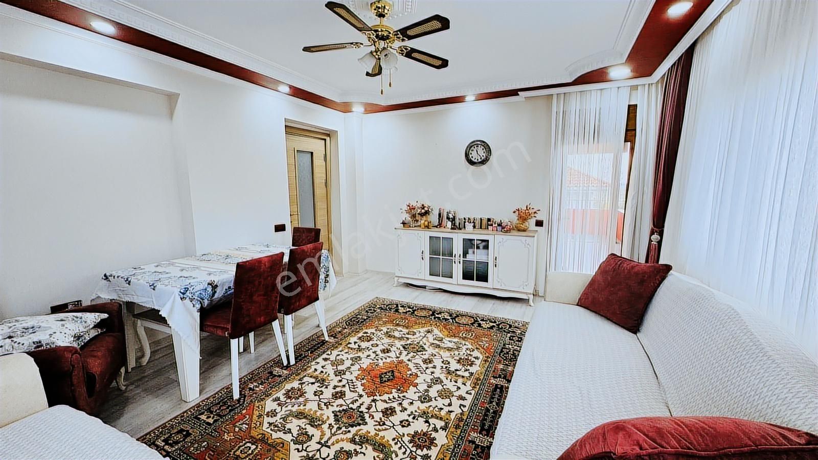 Foça Kazım Dirik Mah. Eşyalı Kiralık 3+1 Kapalı Mutfaklı Daire - Görsel 11