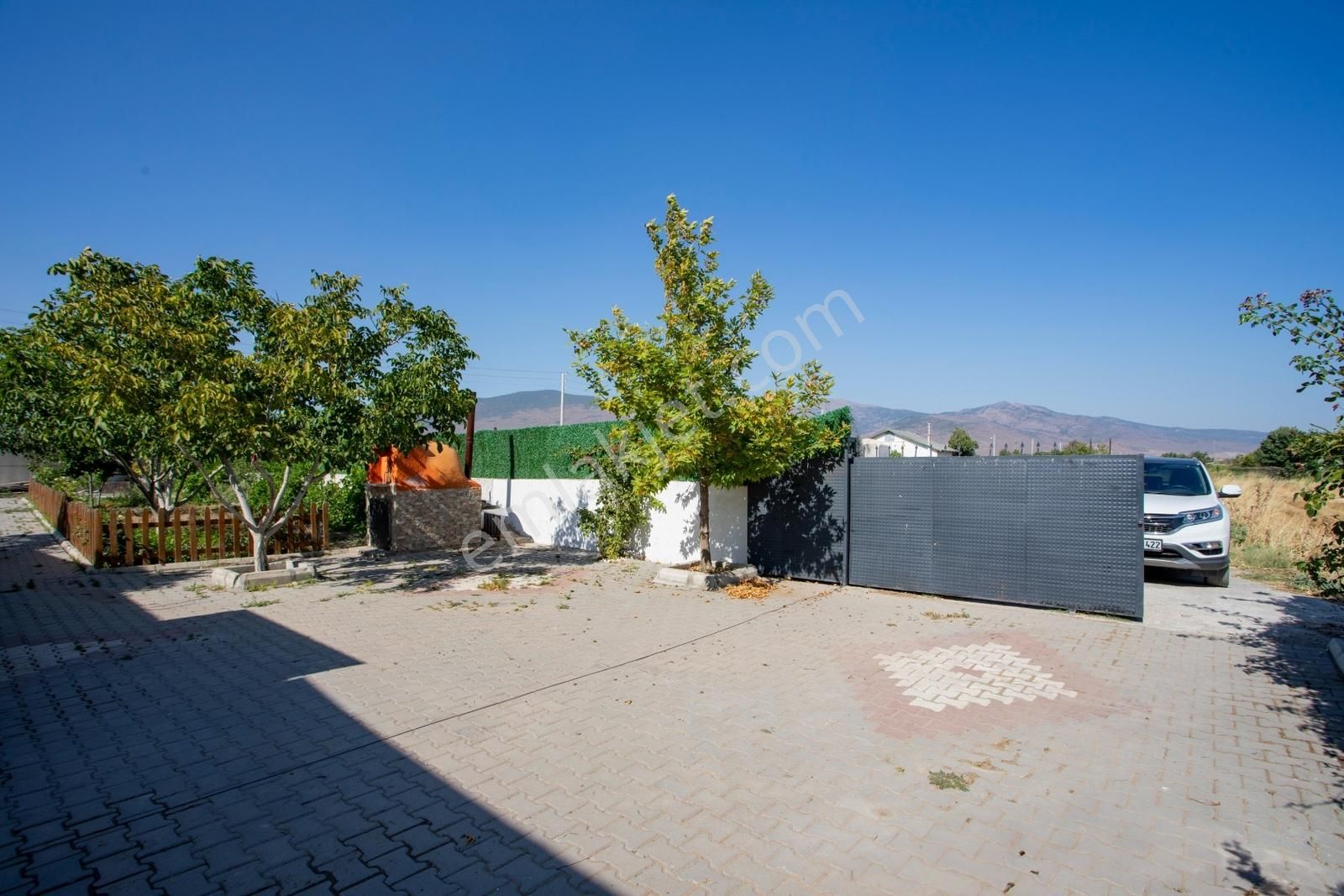 Helvacı Foça-izmir Karayolu Üzeri Satılık Tarla Ve Bağ Evi - Görsel 30