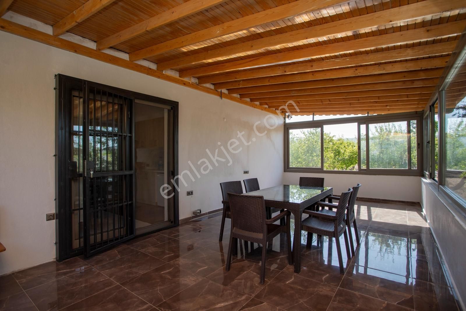 Helvacı Foça-izmir Karayolu Üzeri Satılık Tarla Ve Bağ Evi - Görsel 5