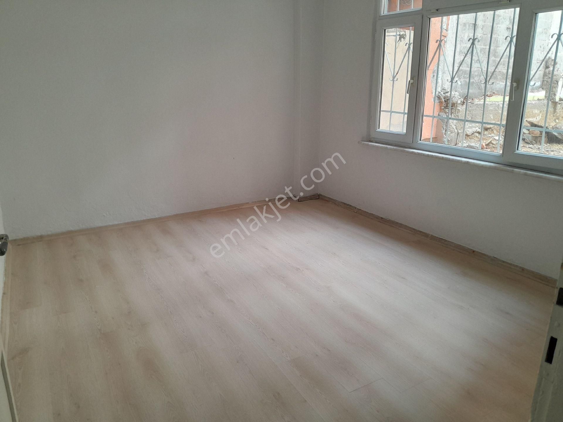 Kiralık Yüksek Giriş Daire Sultangazi Cebeci Mahallesi Kartal Emlaktan 2+1 - Görsel 8