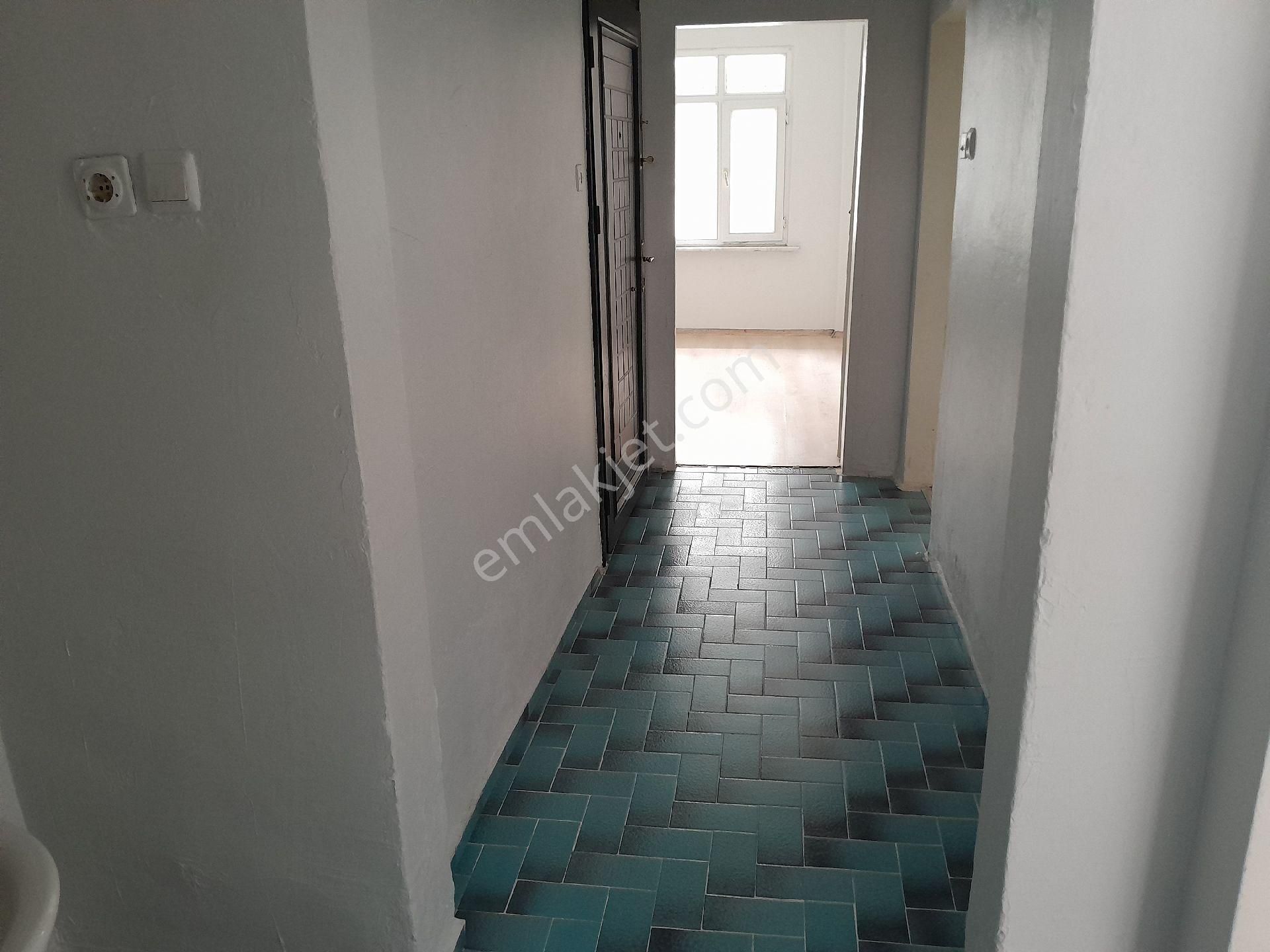 Kiralık Yüksek Giriş Daire Sultangazi Cebeci Mahallesi Kartal Emlaktan 2+1 - Görsel 17