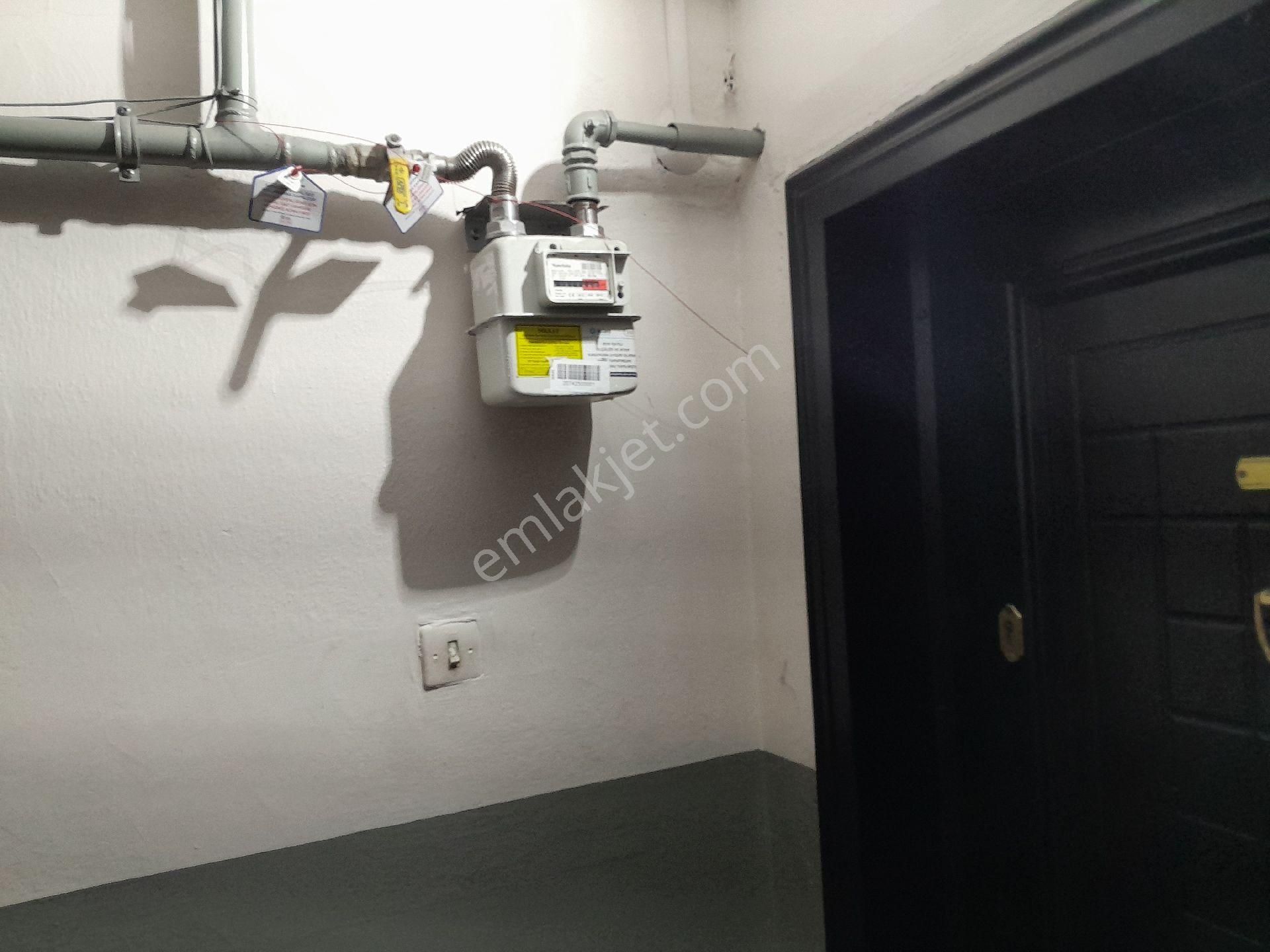 Kiralık Yüksek Giriş Daire Sultangazi Cebeci Mahallesi Kartal Emlaktan 2+1 - Görsel 25