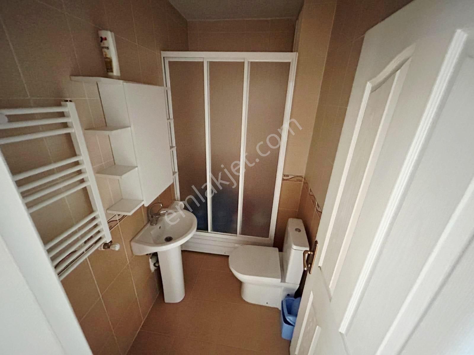 Çok Geniş Ve Kullanışlı Mtro Yakını 3+1 Dubleks - Görsel 14