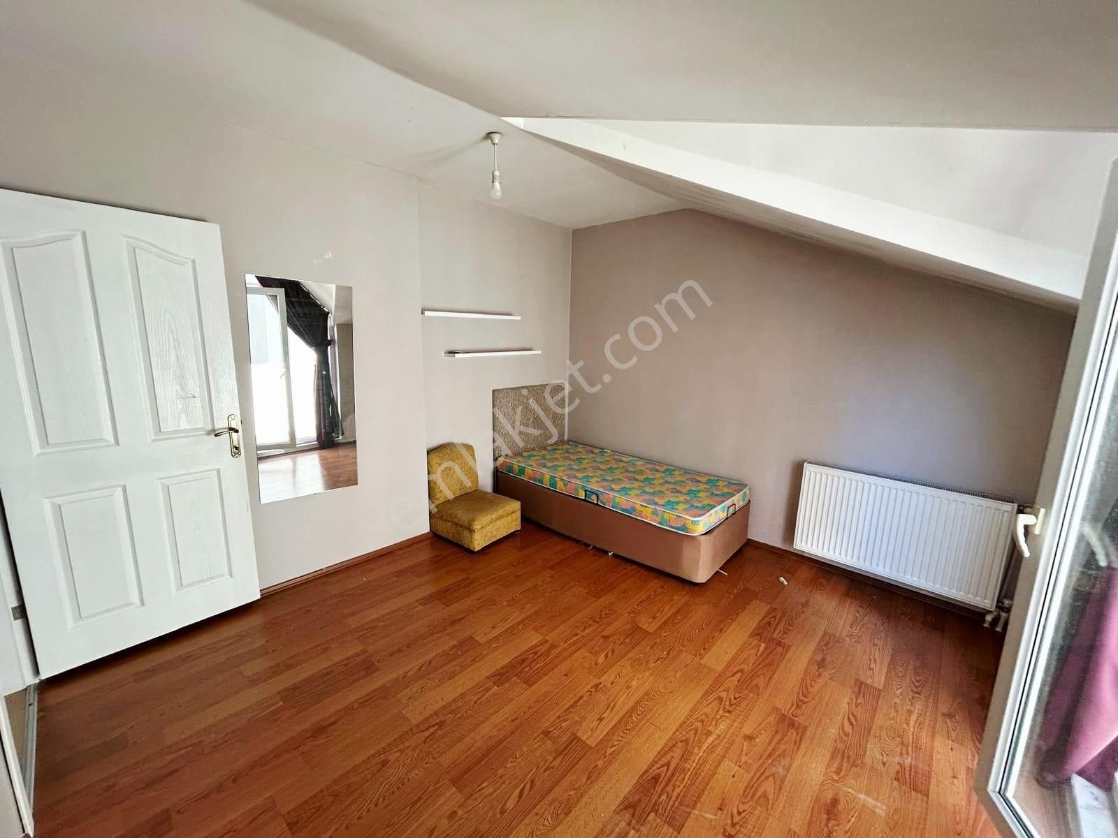 Çok Geniş Ve Kullanışlı Mtro Yakını 3+1 Dubleks - Görsel 29