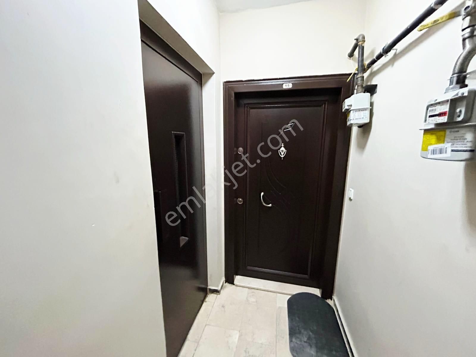 Çok Geniş Ve Kullanışlı Mtro Yakını 3+1 Dubleks - Görsel 2