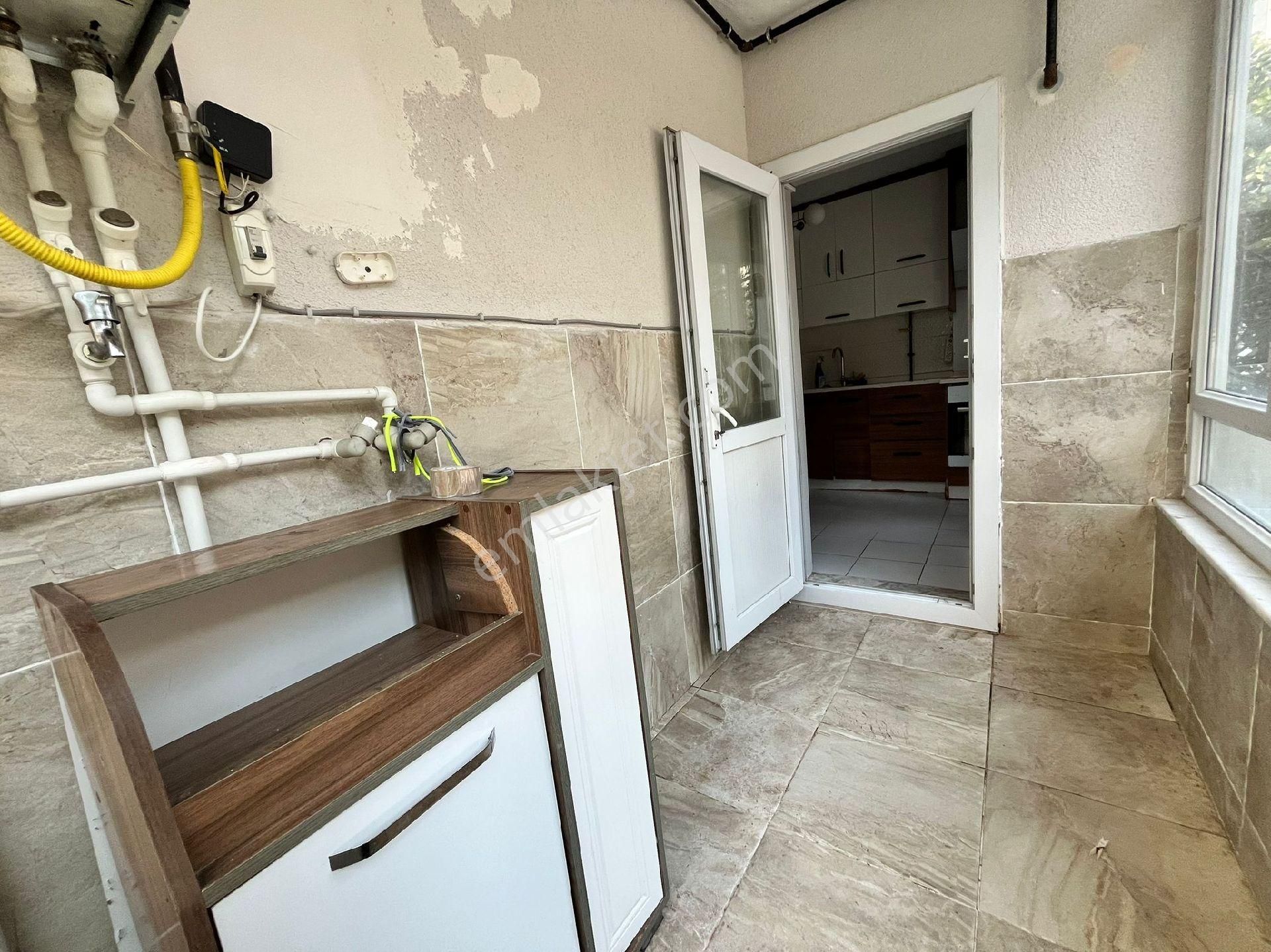 Kadınlar Denizinde Site İçi, Komple Tadilatlı 3+1 Daire Doğalgazlı - Görsel 17