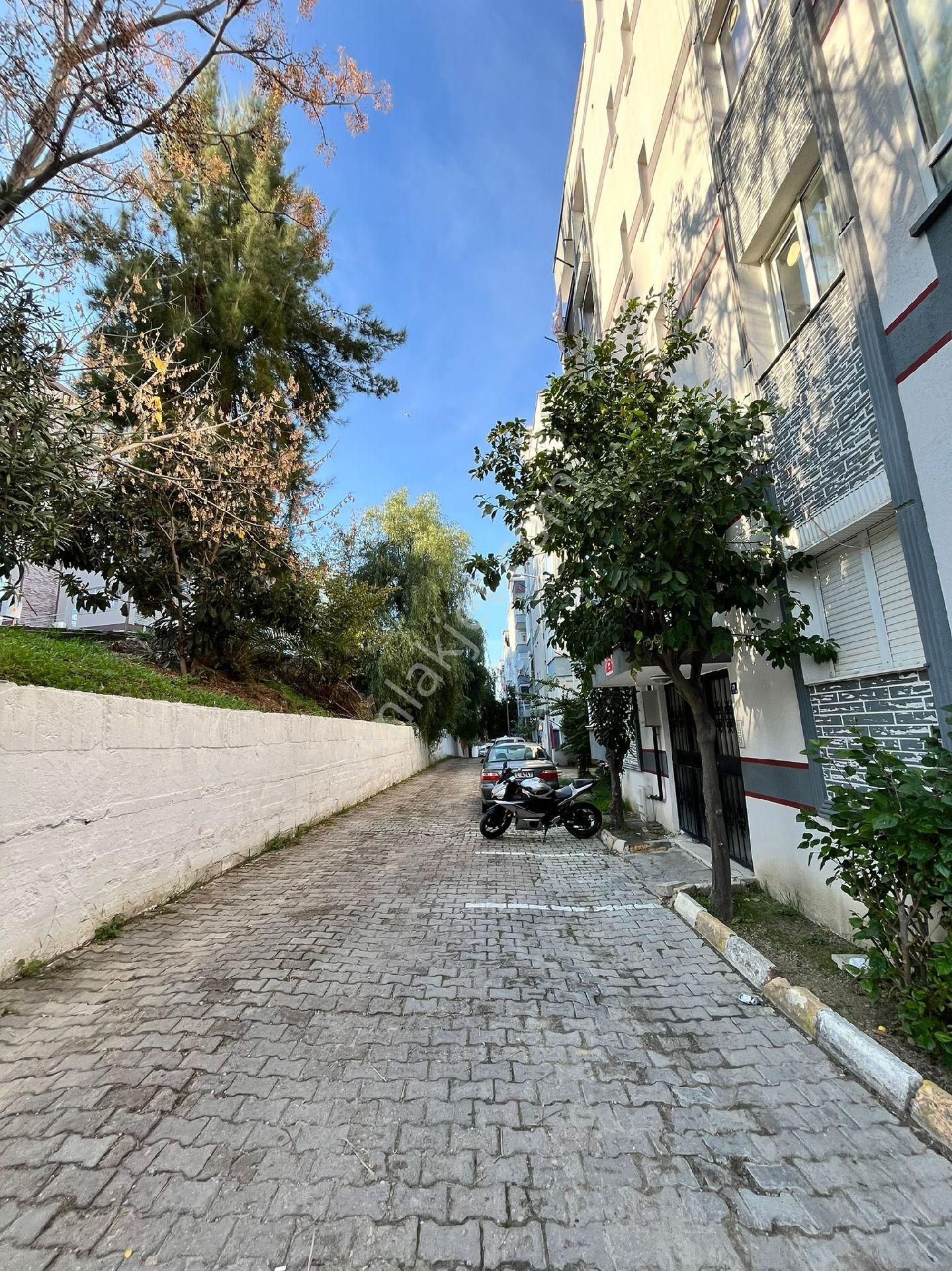 Kadınlar Denizinde Site İçi, Komple Tadilatlı 3+1 Daire Doğalgazlı - Görsel 26