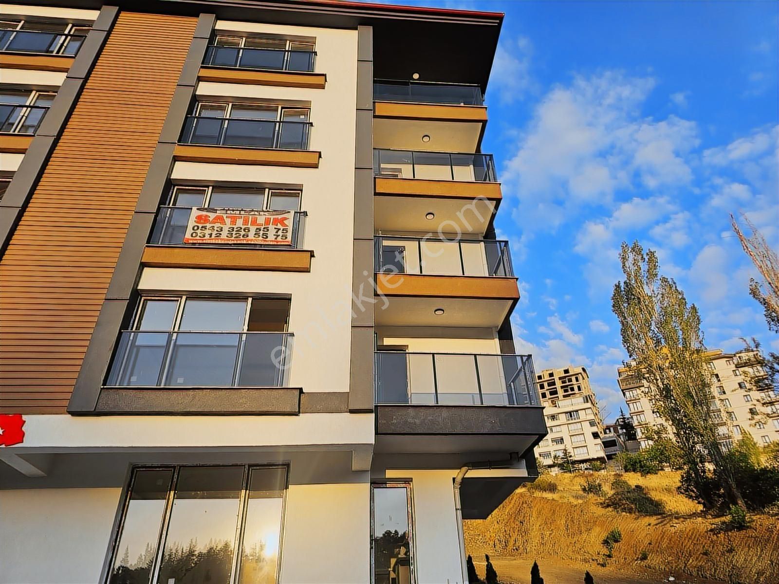 Şimşek Emlak Çankaya Akpınar Mh.konya Yolu Cph 110m2 2.kat 3+1