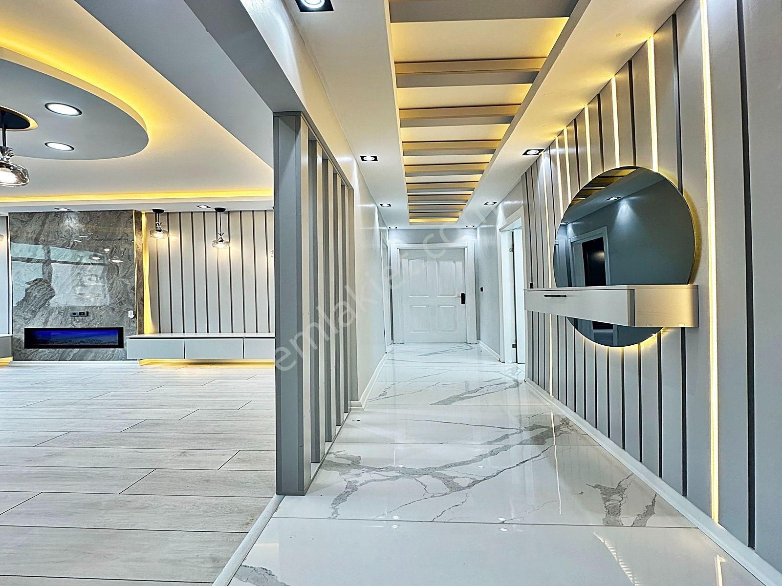 Havuzlu Güvenlikli Site İçinde 150m2 3+1 Acil Satılık Daire !!! - Görsel 26
