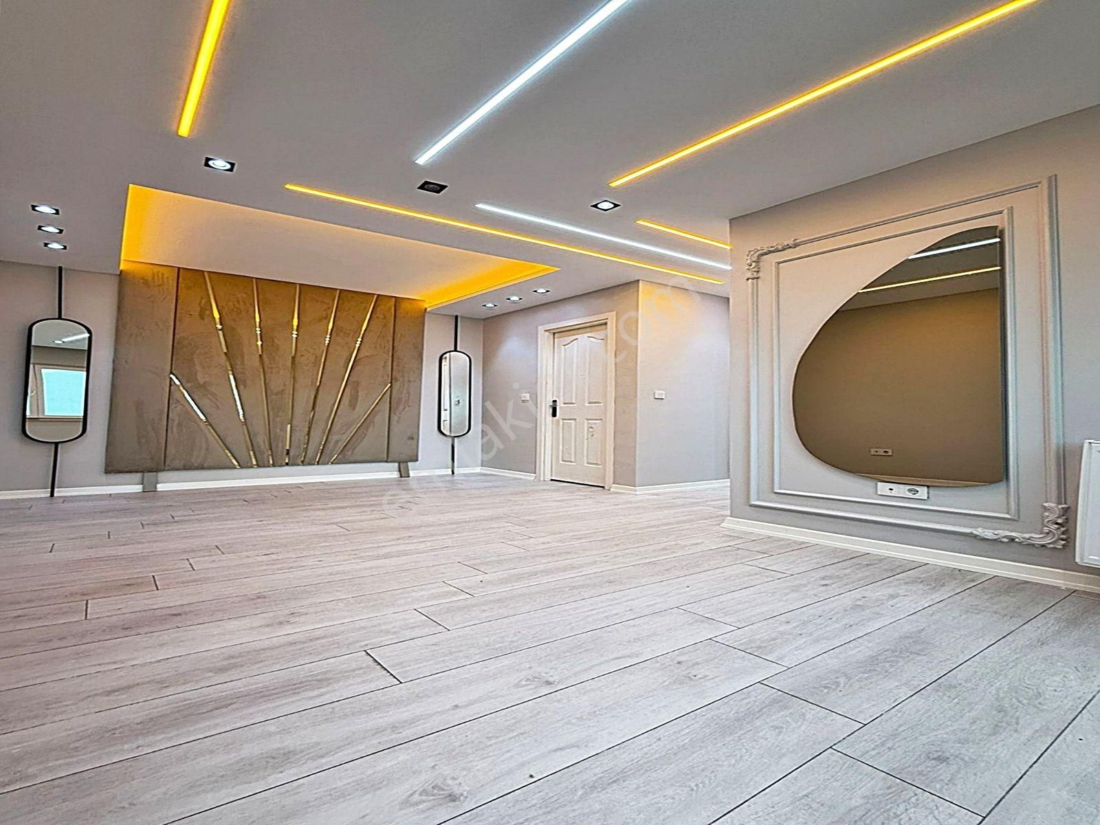 Esenyurt Cumhuriyet Mahallesinde Site İçerisinde Ebeveyn Banyolu 2+1 Daire - Görsel 33