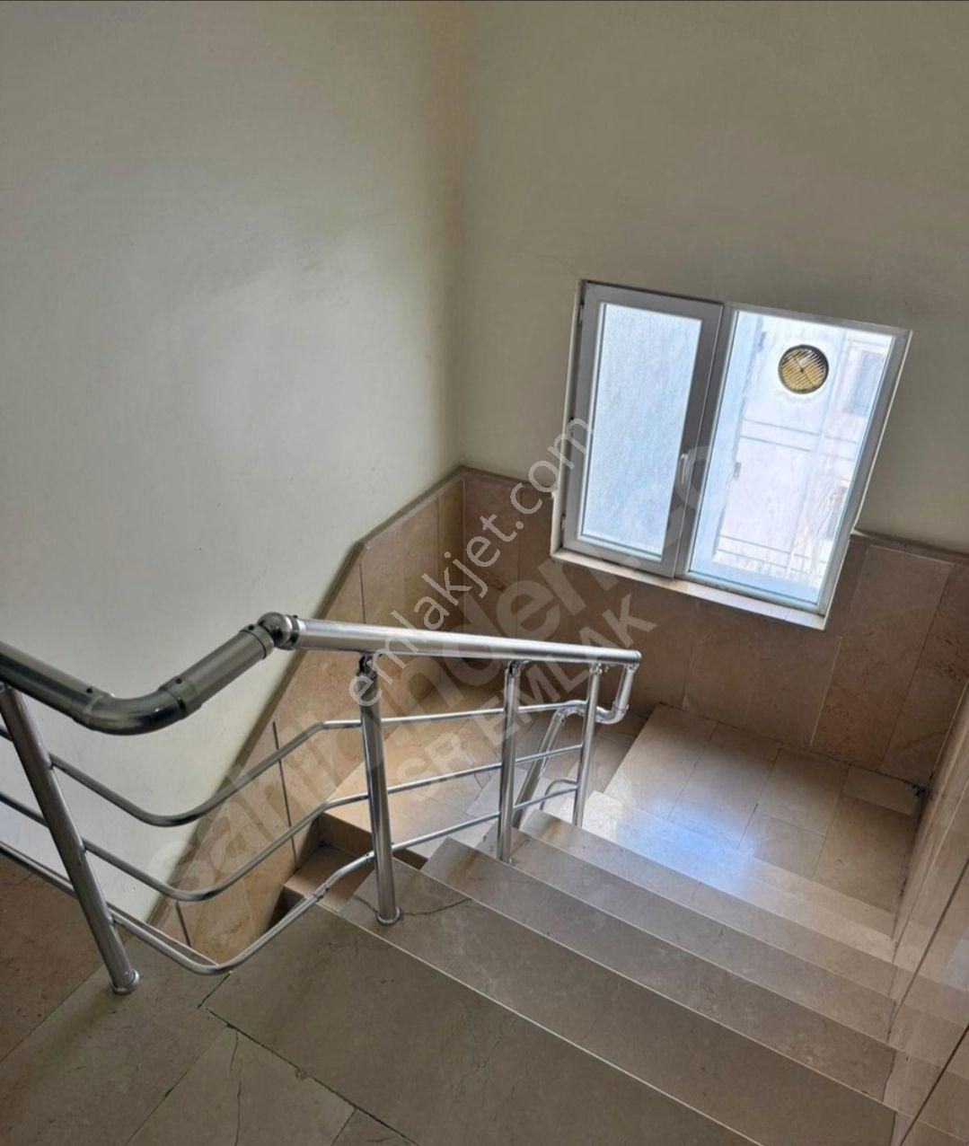 Ful Yapılı Katta Mülk Sahibi Oturmaktadır 3+1 - Görsel 15