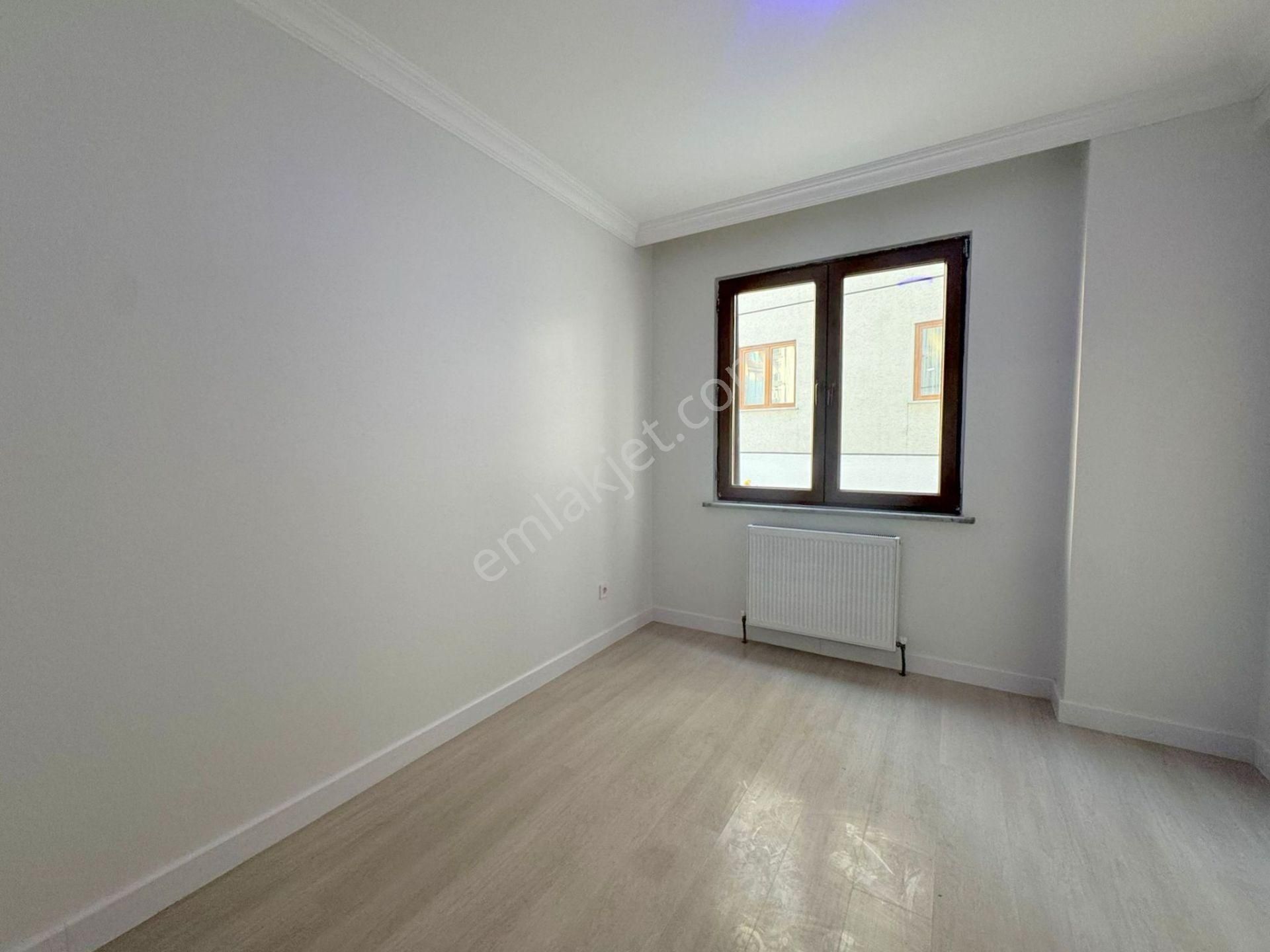 Mertcan'dan Dumlupınar Mah. İskanlı Teraslı 3+1 Daire - Görsel 12