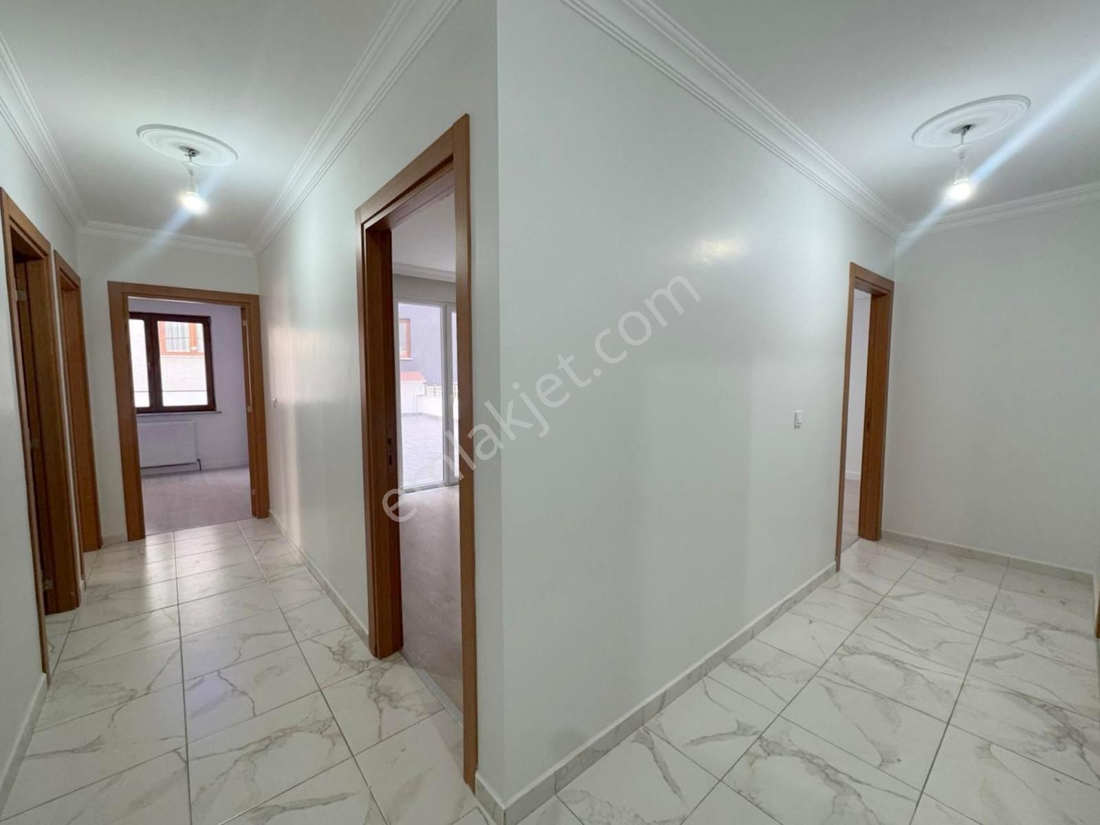 Mertcan'dan Dumlupınar Mah. İskanlı Teraslı 3+1 Daire - Görsel 13