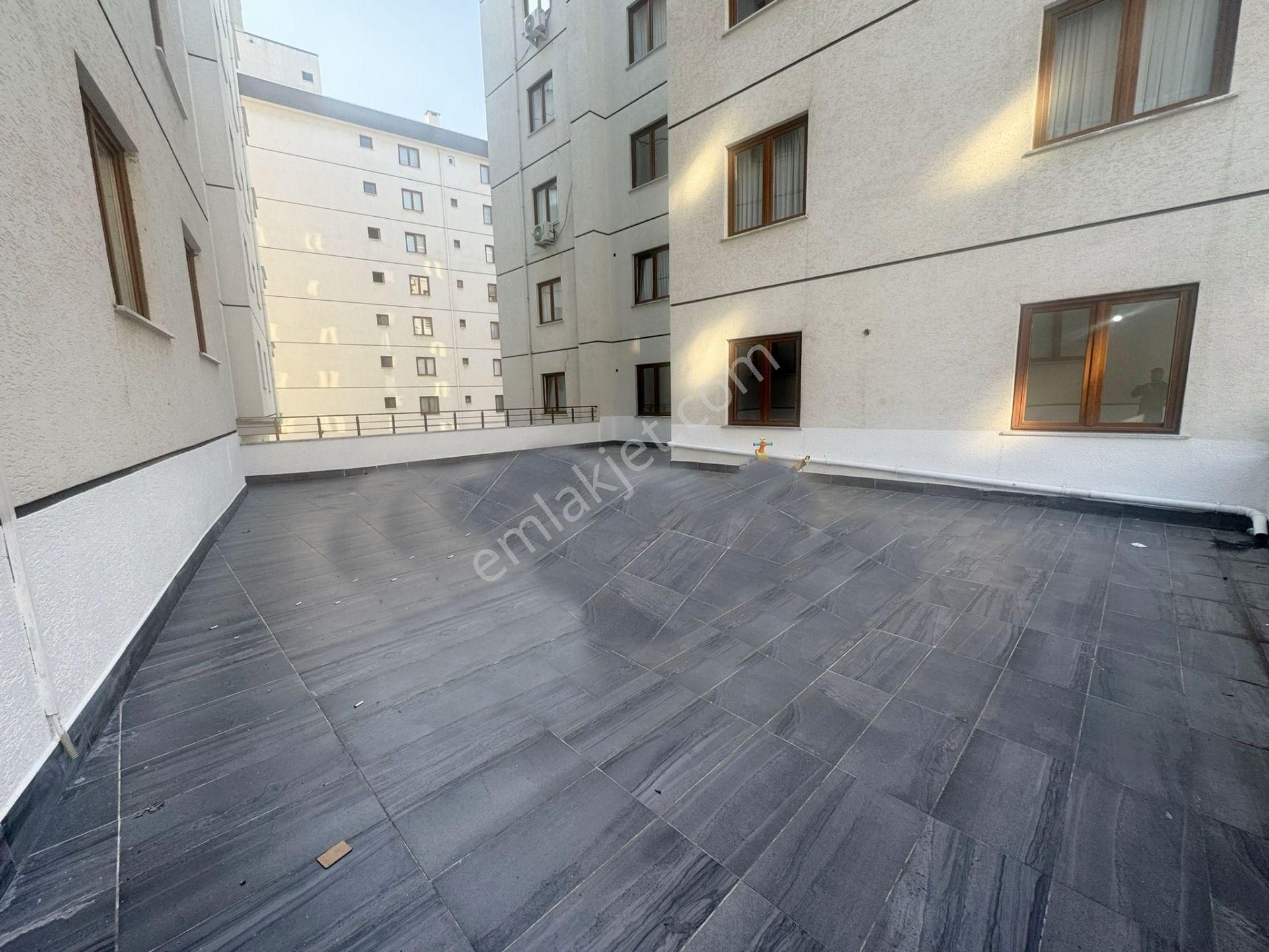 Mertcan'dan Dumlupınar Mah. İskanlı Teraslı 3+1 Daire - Görsel 9