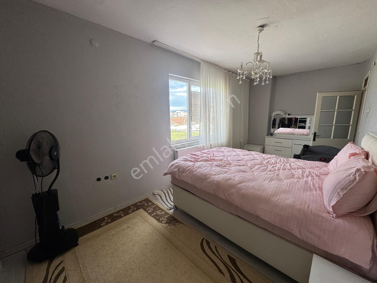 Vizyon Gayrimenkul'den Cumhuriyet Mah.fırsat Daire - Görsel 5