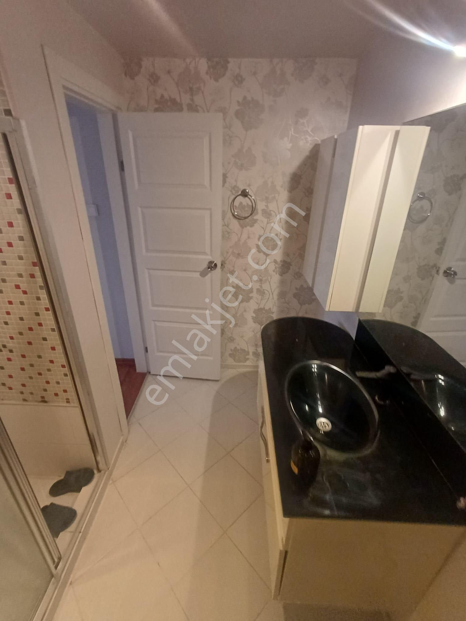 Mertcan Dan Yakakent Sitesinde Arakat 3+1 Kapalı Balkonlu Fırsat - Görsel 19