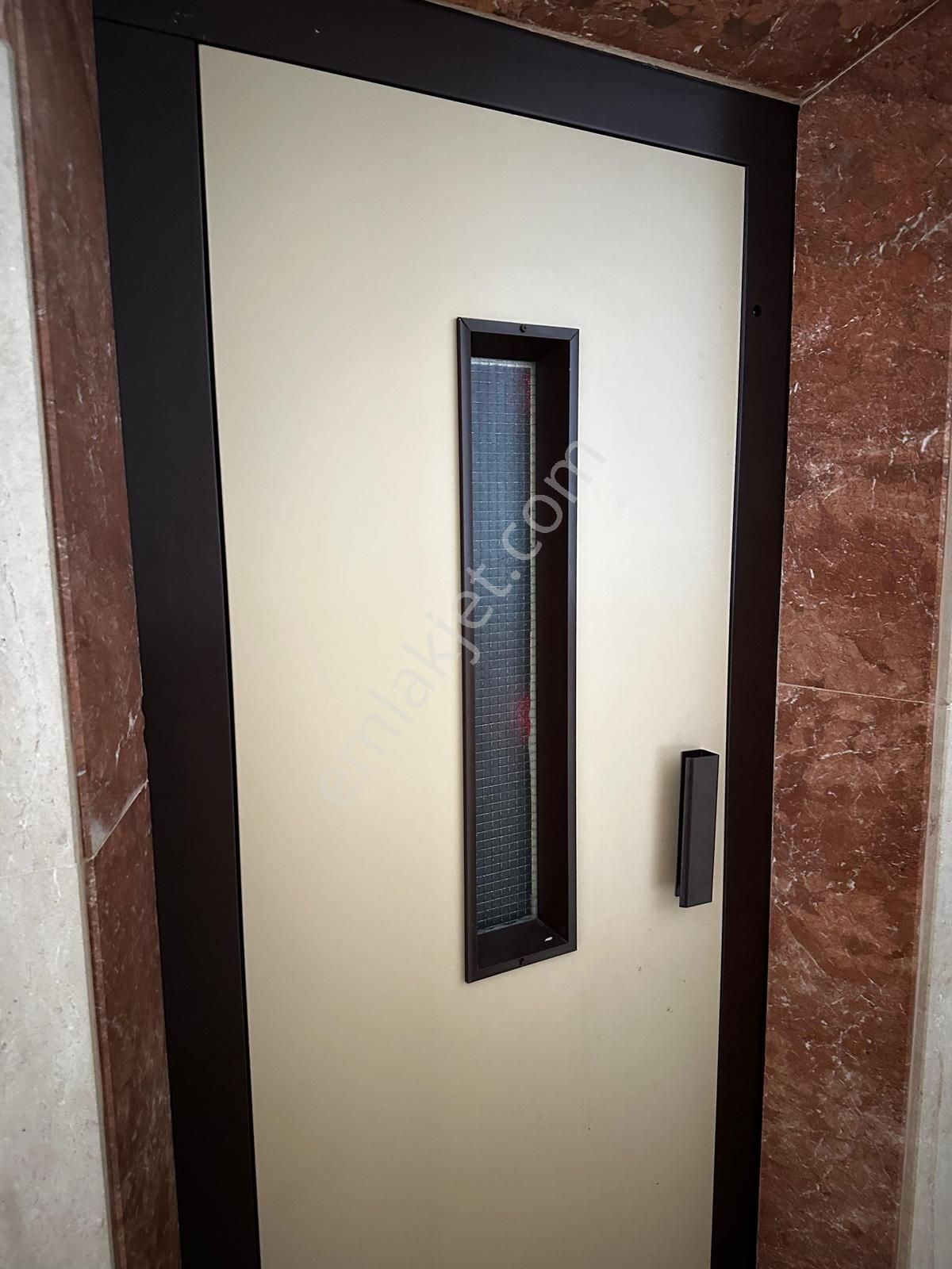 Fmk Real Estateden Satılık 2+1 Fırsat Daire !!!!!! - Görsel 18