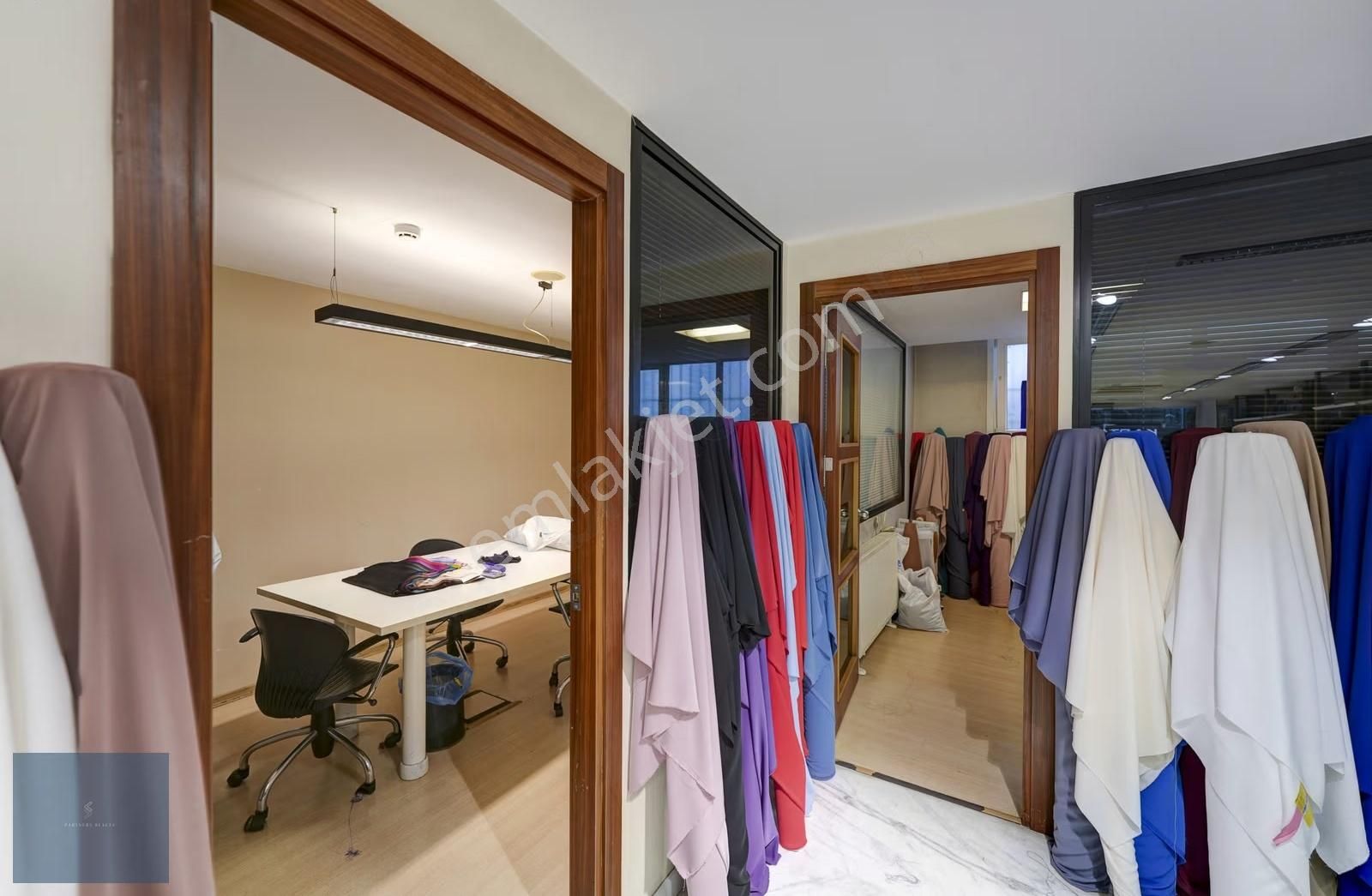 Nişantaşı'nda İşlek Noktada Kiracısız Geniş Kullanımlı Dükkan - Görsel 3