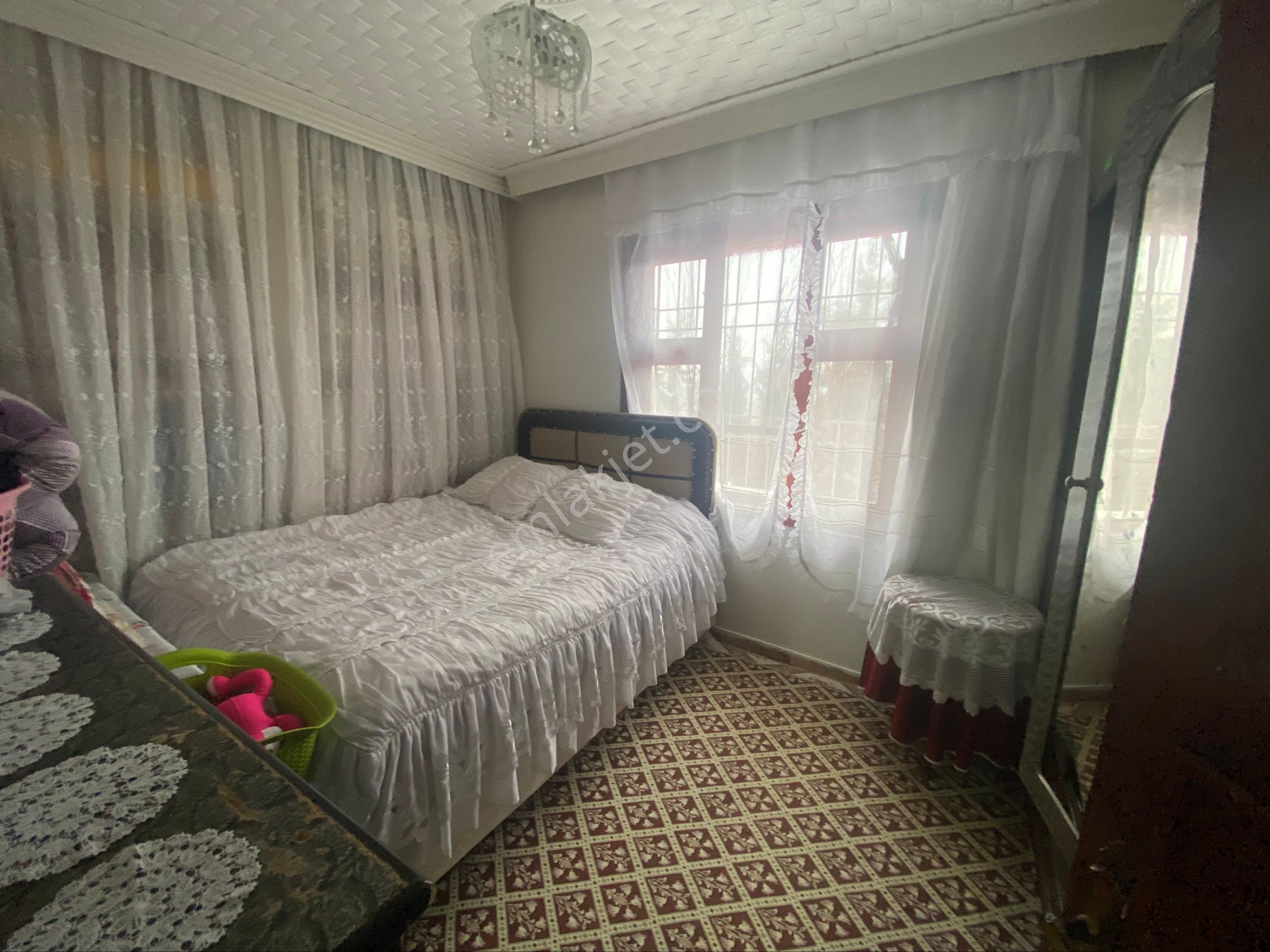 Cumhuriyet De 80m 2 Katlı, Geniş 2 Şer Odalı,bahçeli, Köşebaşı, Temşz Ev - Görsel 5