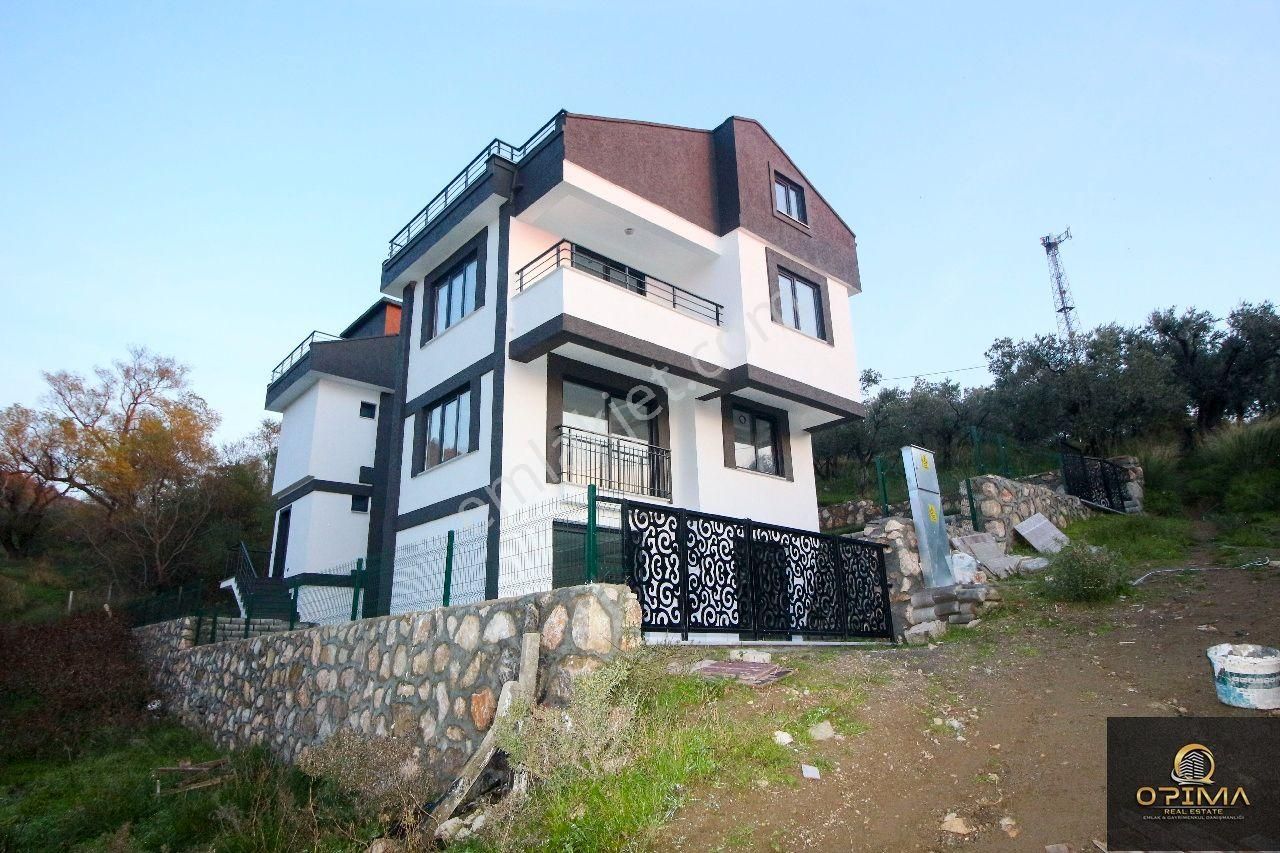 Opima Emlaktan Ocaklar'da Deniz Ve Doğa Manzaralı 4+1 Satılık Villa