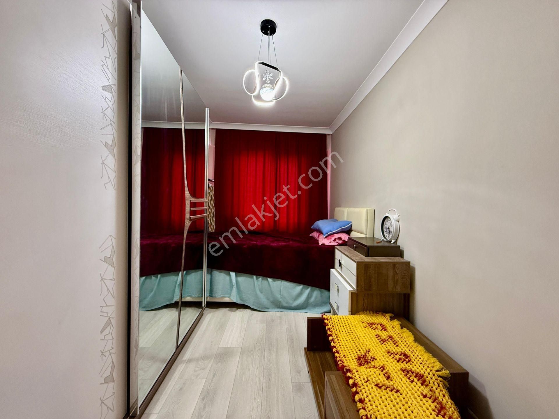 Kalecik Emlak'tan Yeni Binada Çift Asansörlü 1.kat Önü Açık 3+1 - Görsel 11