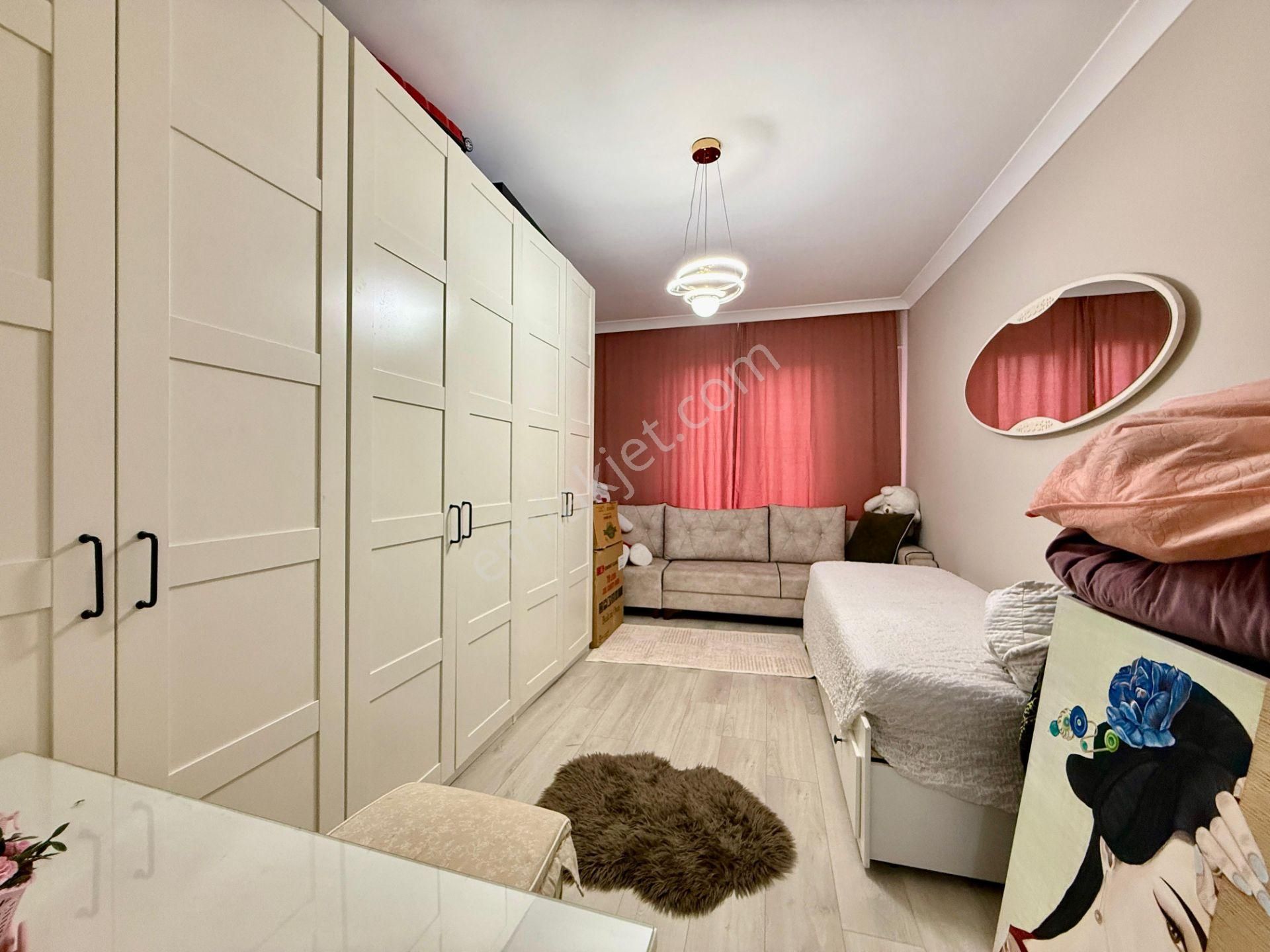 Kalecik Emlak'tan Yeni Binada Çift Asansörlü 1.kat Önü Açık 3+1 - Görsel 12