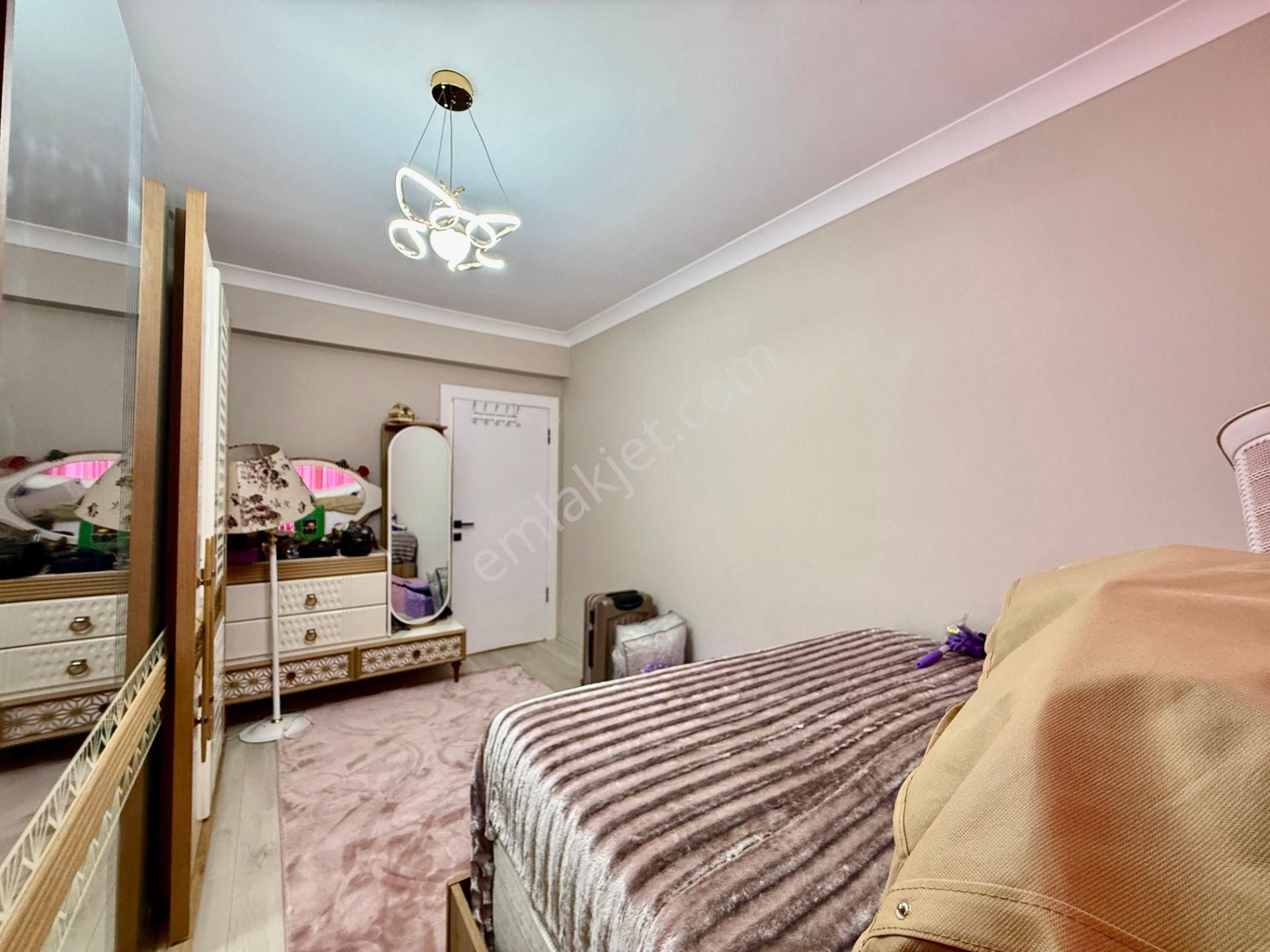 Kalecik Emlak'tan Yeni Binada Çift Asansörlü 1.kat Önü Açık 3+1 - Görsel 16