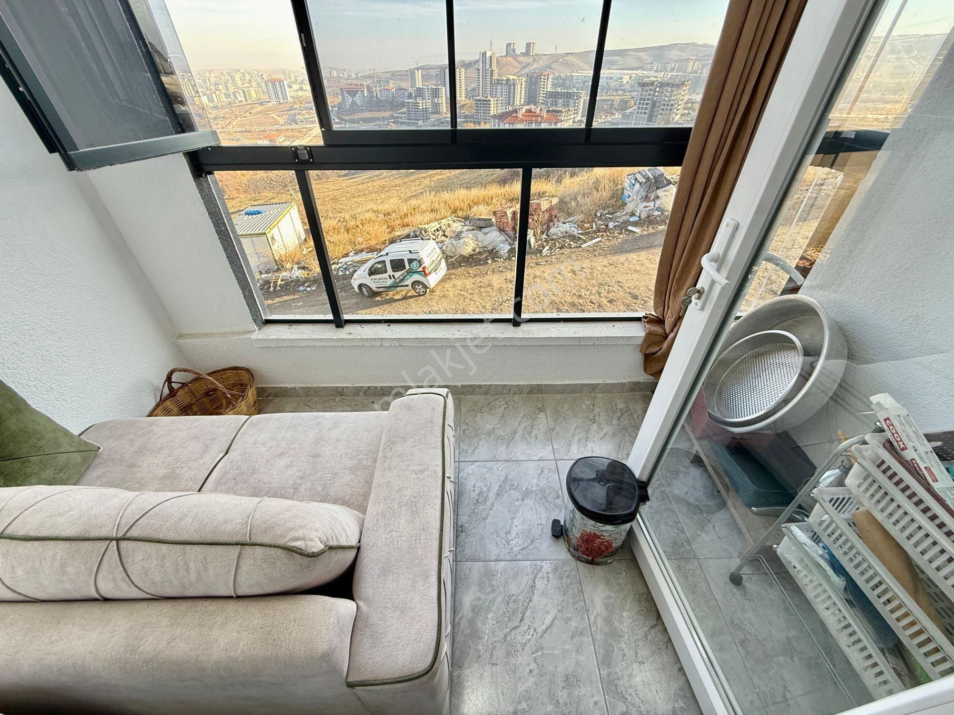 Kalecik Emlak'tan Yeni Binada Çift Asansörlü 1.kat Önü Açık 3+1 - Görsel 24