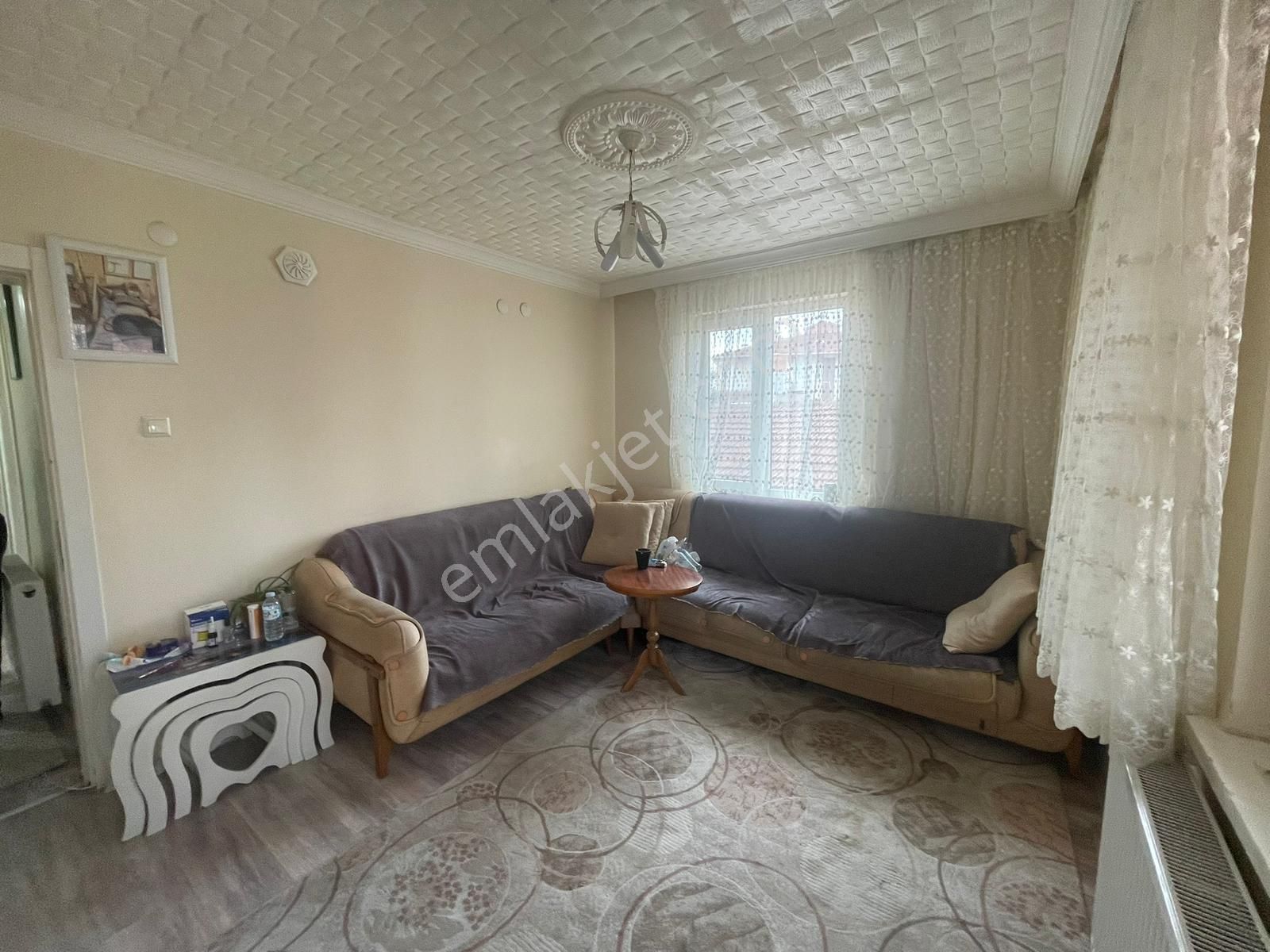 Afyon Üçok Emlaktan Kanlıca Mah Satılık Arakat 2+1 Temiz Bakımlı Daire - Görsel 20