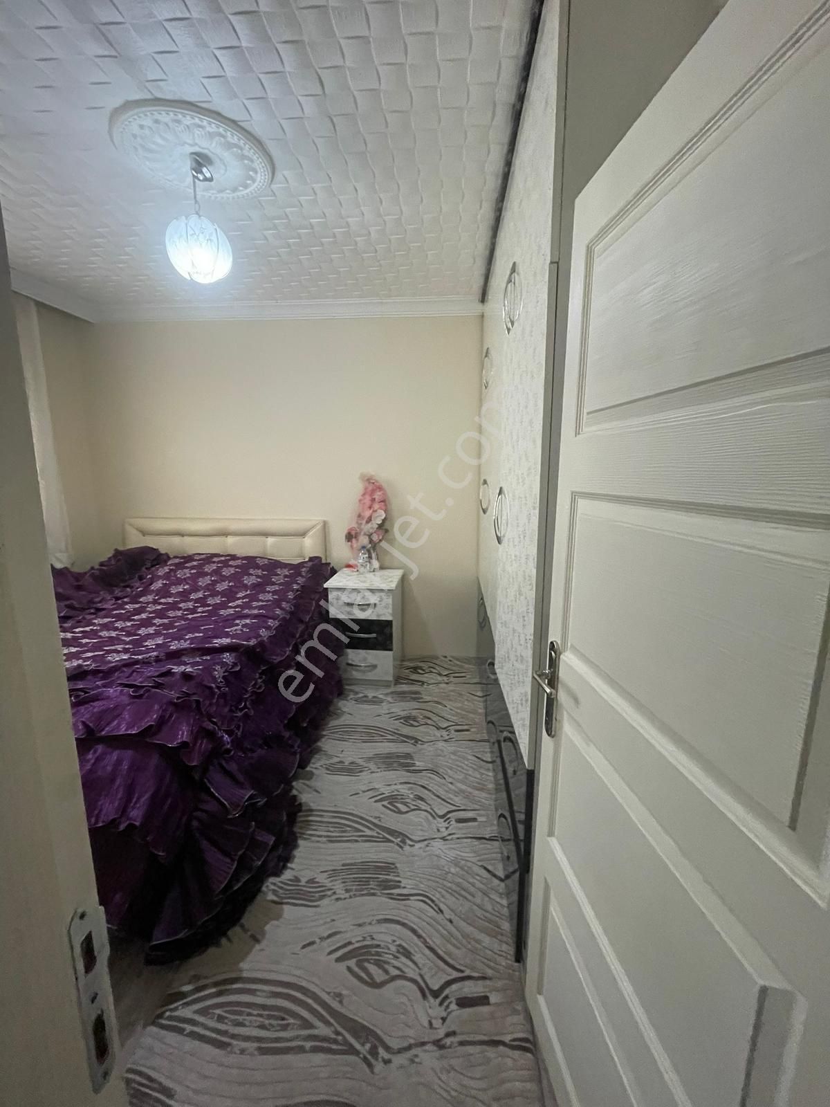 Afyon Üçok Emlaktan Kanlıca Mah Satılık Arakat 2+1 Temiz Bakımlı Daire - Görsel 23