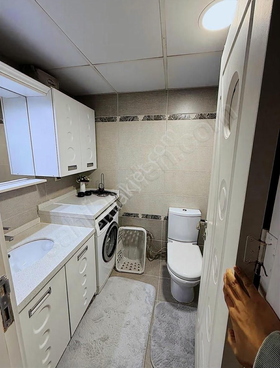 Gazi Mahallesinde Geniş 2+1 Kiralık Daire - Görsel 3