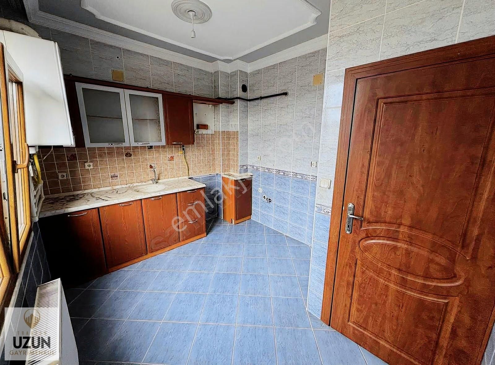 Yenicumada Fırsat Kiralık | Meydana Yakın | Depozitosuz 3+1 - Görsel 18