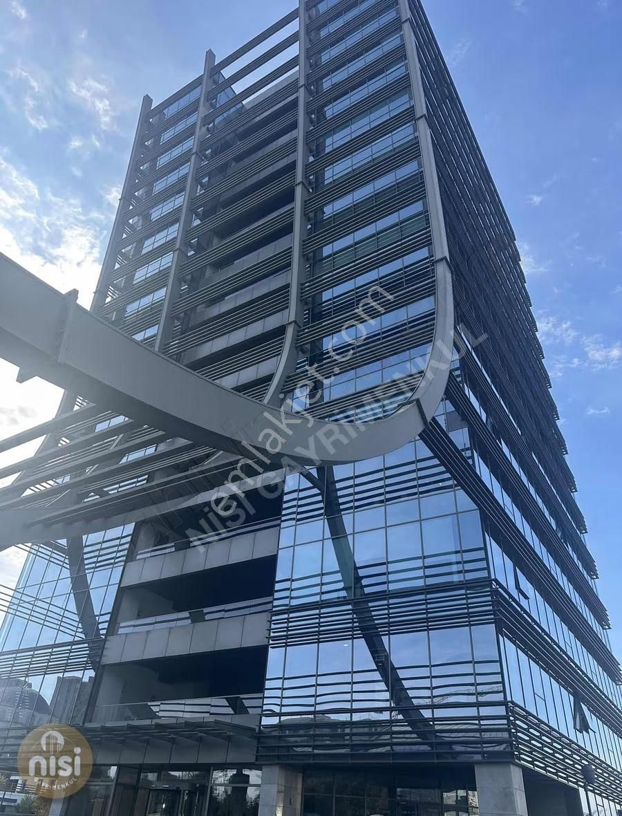 Monumento Kartal Kiralık Ofis Köşe 107 M2