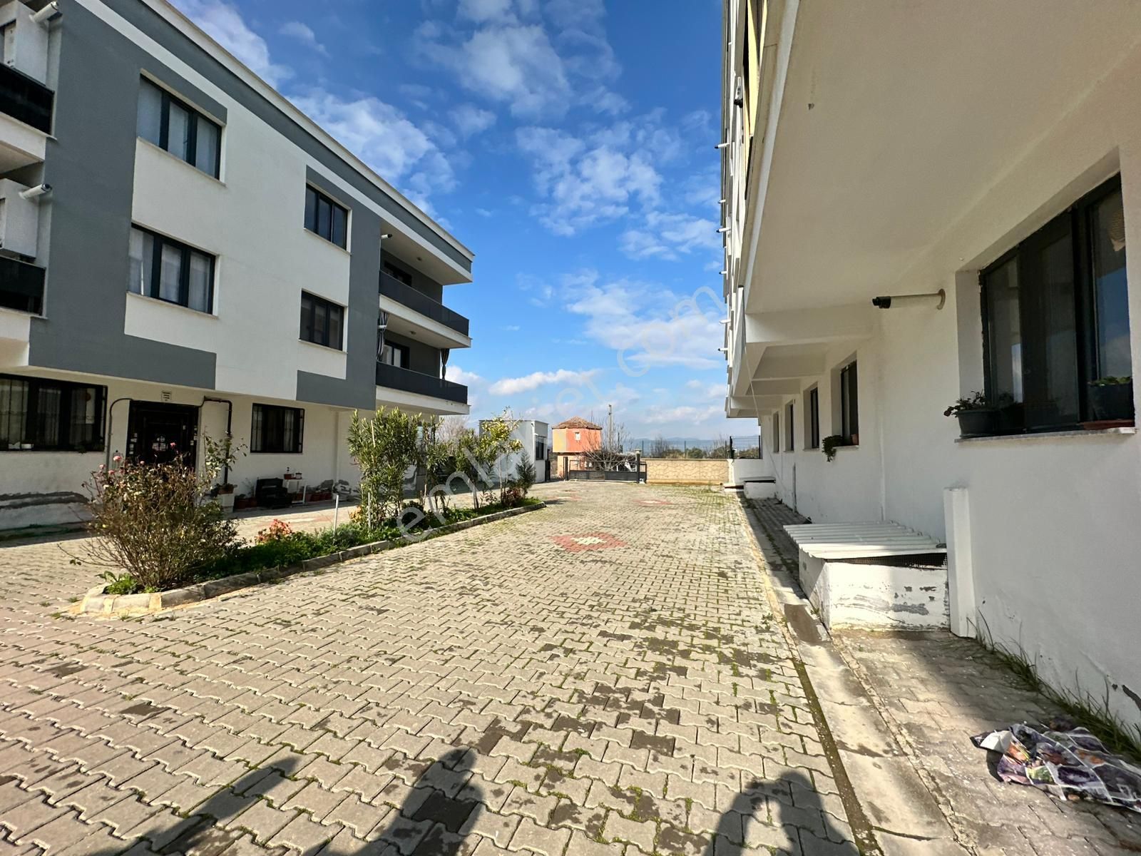 Muradiye Mahallesinde Site İçerisinde 2+1 Satılık Daire - Görsel 18