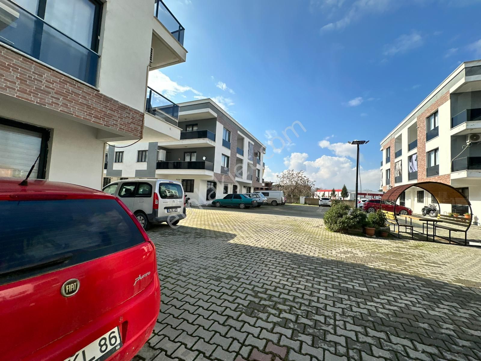 Muradiye Mahallesinde Site İçerisinde 2+1 Satılık Daire - Görsel 17