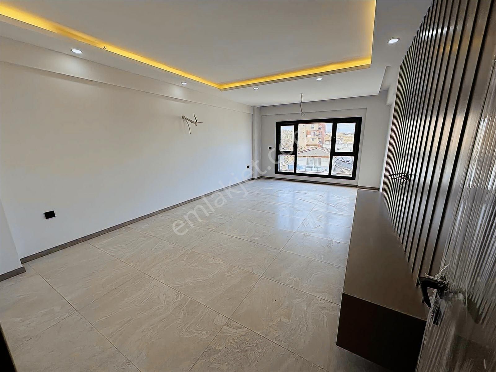 Şemikler'de Lüks 3+1 Ebeveyn Banyolu Daireler (takasa Açık) - Görsel 9