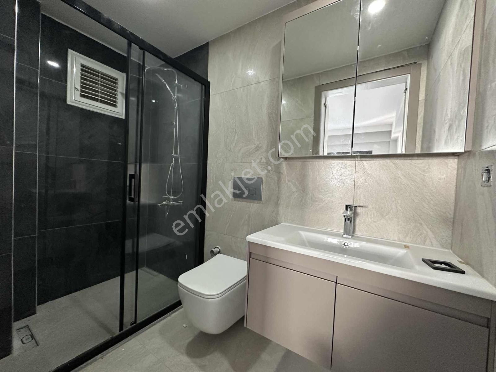 Şemikler'de Lüks 3+1 Ebeveyn Banyolu Daireler (takasa Açık) - Görsel 21