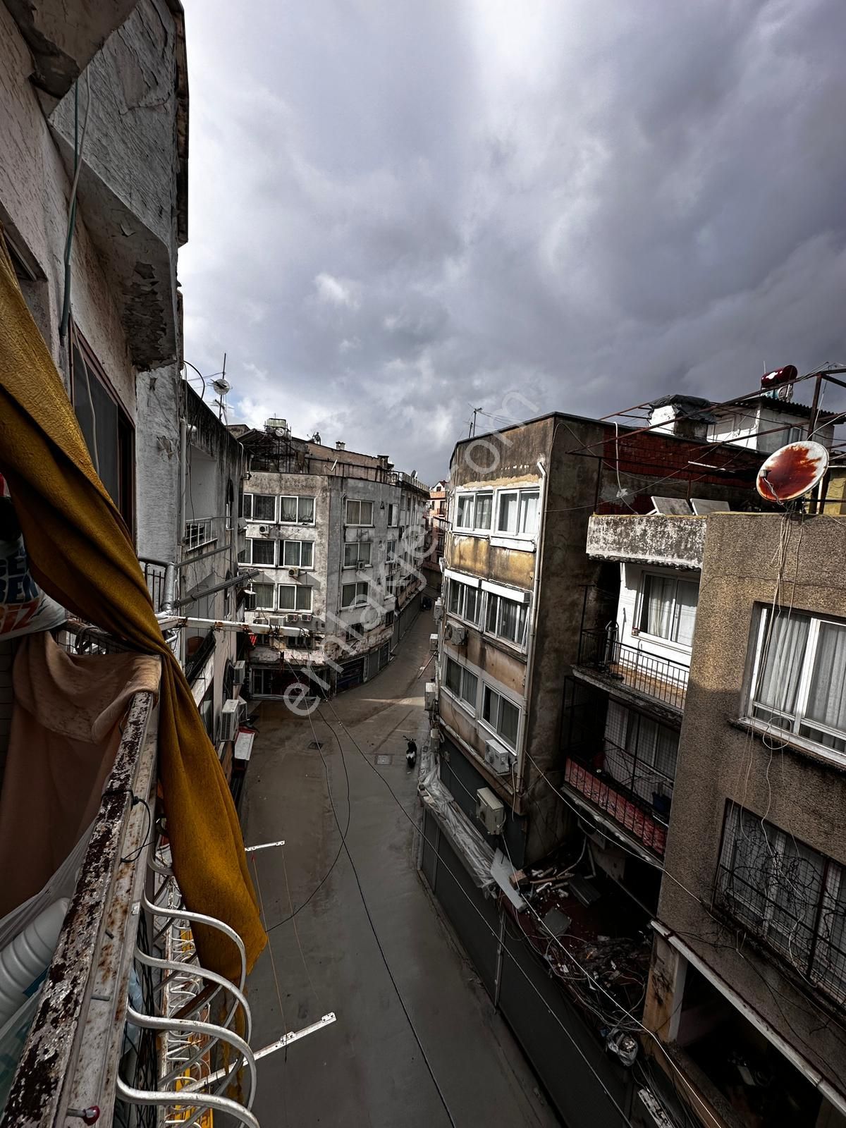 Eval Emlak'tan Çarşı İçinde 3+1 Satılık Daire - Görsel 12