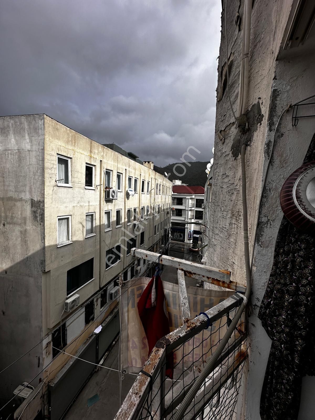 Eval Emlak'tan Çarşı İçinde 3+1 Satılık Daire - Görsel 10