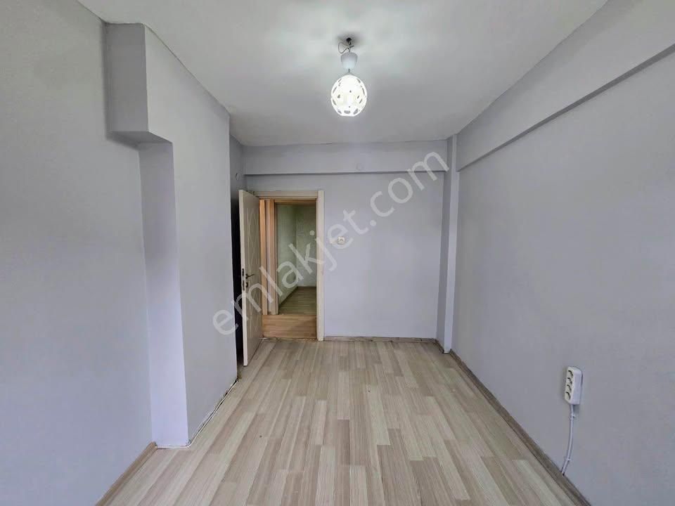 Arslanbeyden Tekirdağ Çorlu Mevkiinde Acil Satılık Daire Fırsatı!!!!! - Görsel 4