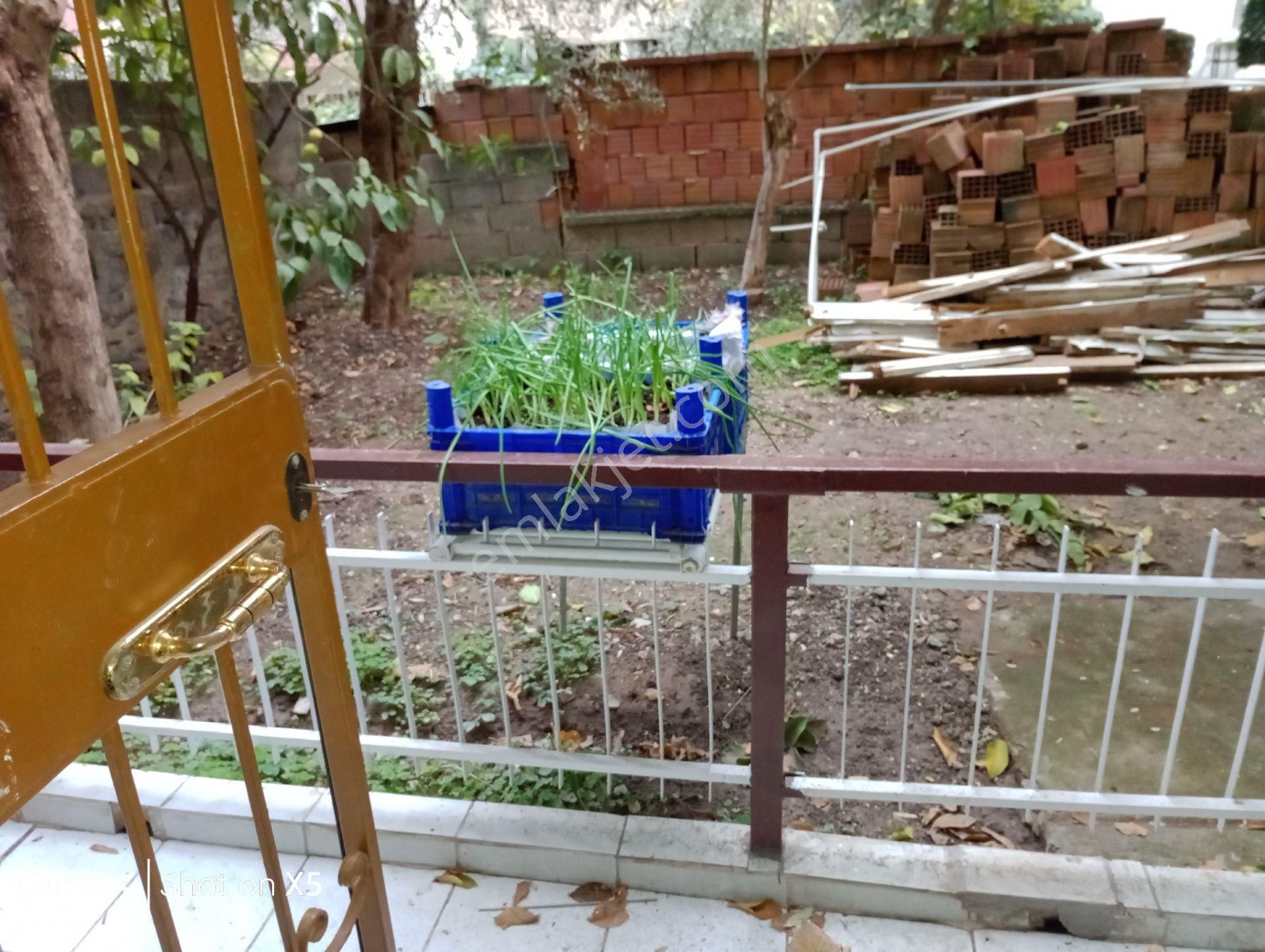 Artenew Emlak'tan Bornova Merkezde Kiralık - Görsel 3