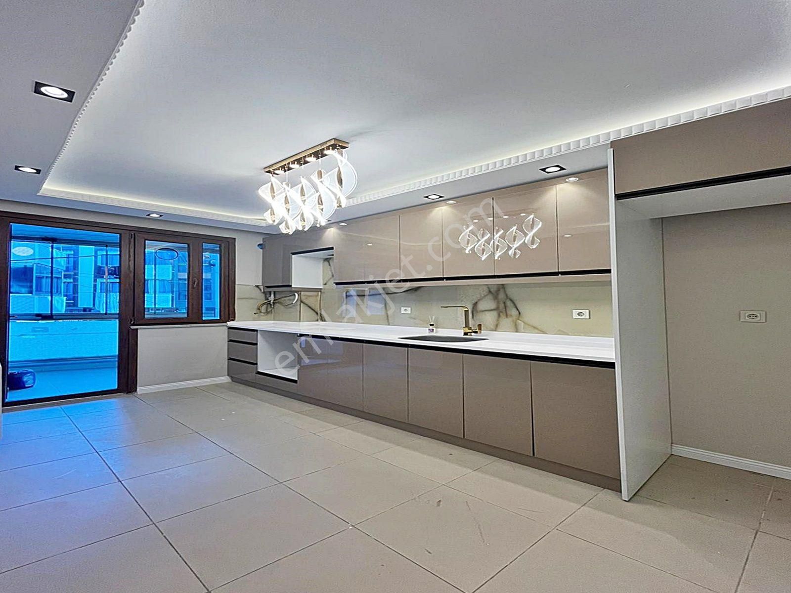 ! Meydana 5 Dakika !yeni Binada Sıfır 3+1 Geniş Daire Alıcısını Bekliyor !!! - Görsel 12