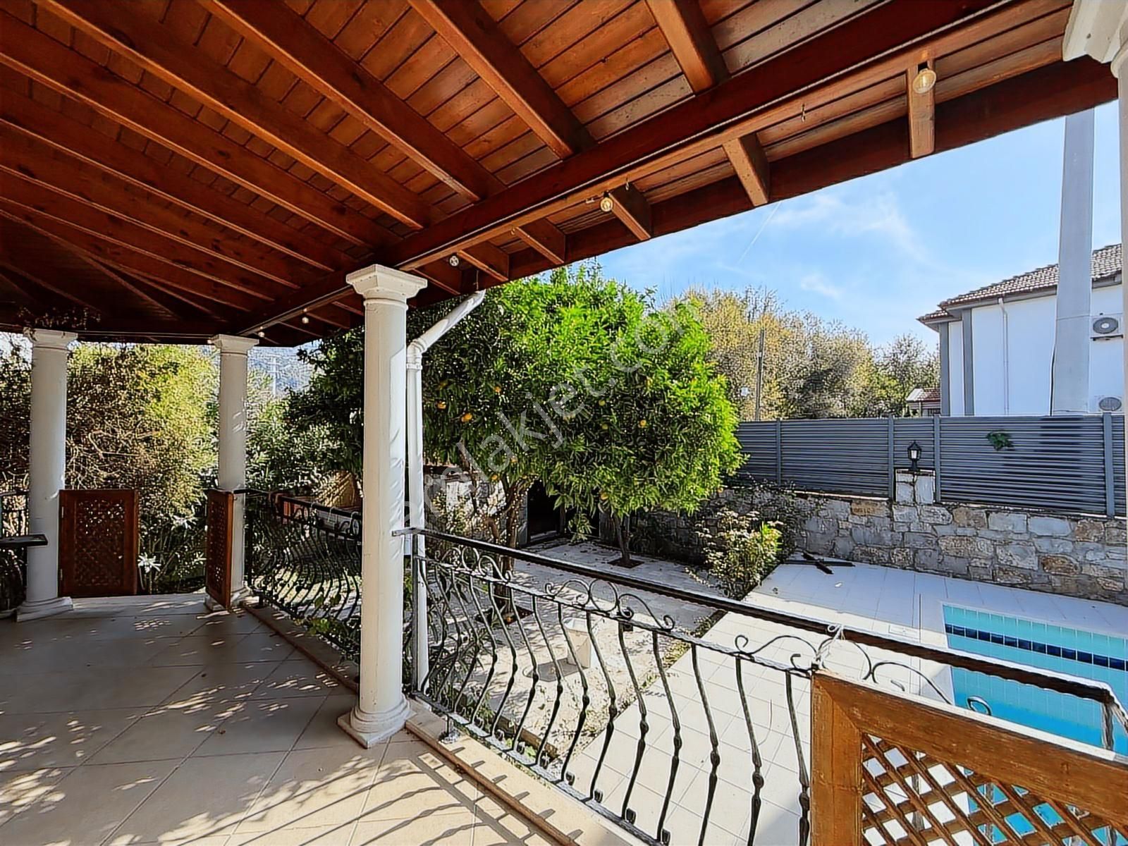 Stoptan Karaçalıda *müstakil Havuzlu Eşyalı* 3+1 Kiralık Villa - Görsel 8