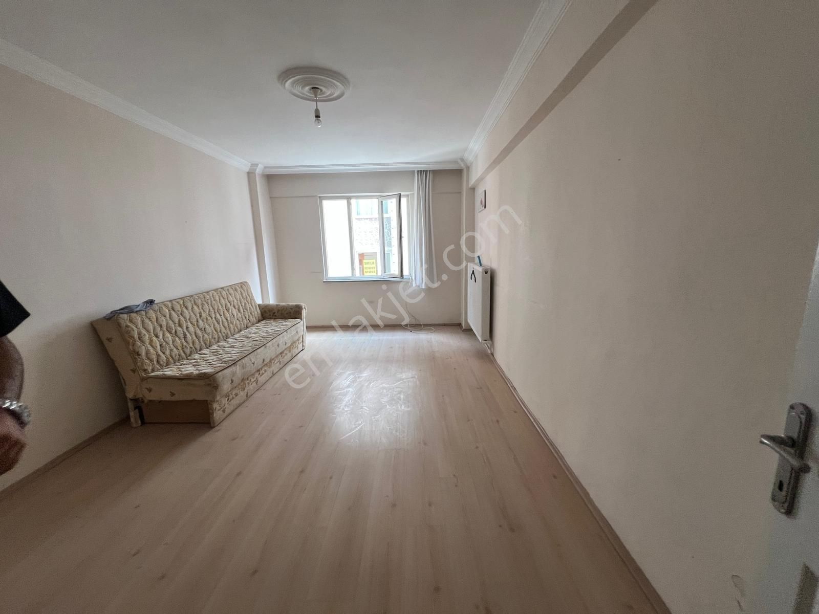 Arslanbeyden Tekirdağ Çorlu Mevkiinde Acil Satılık Daire Fırsatı!!!!!