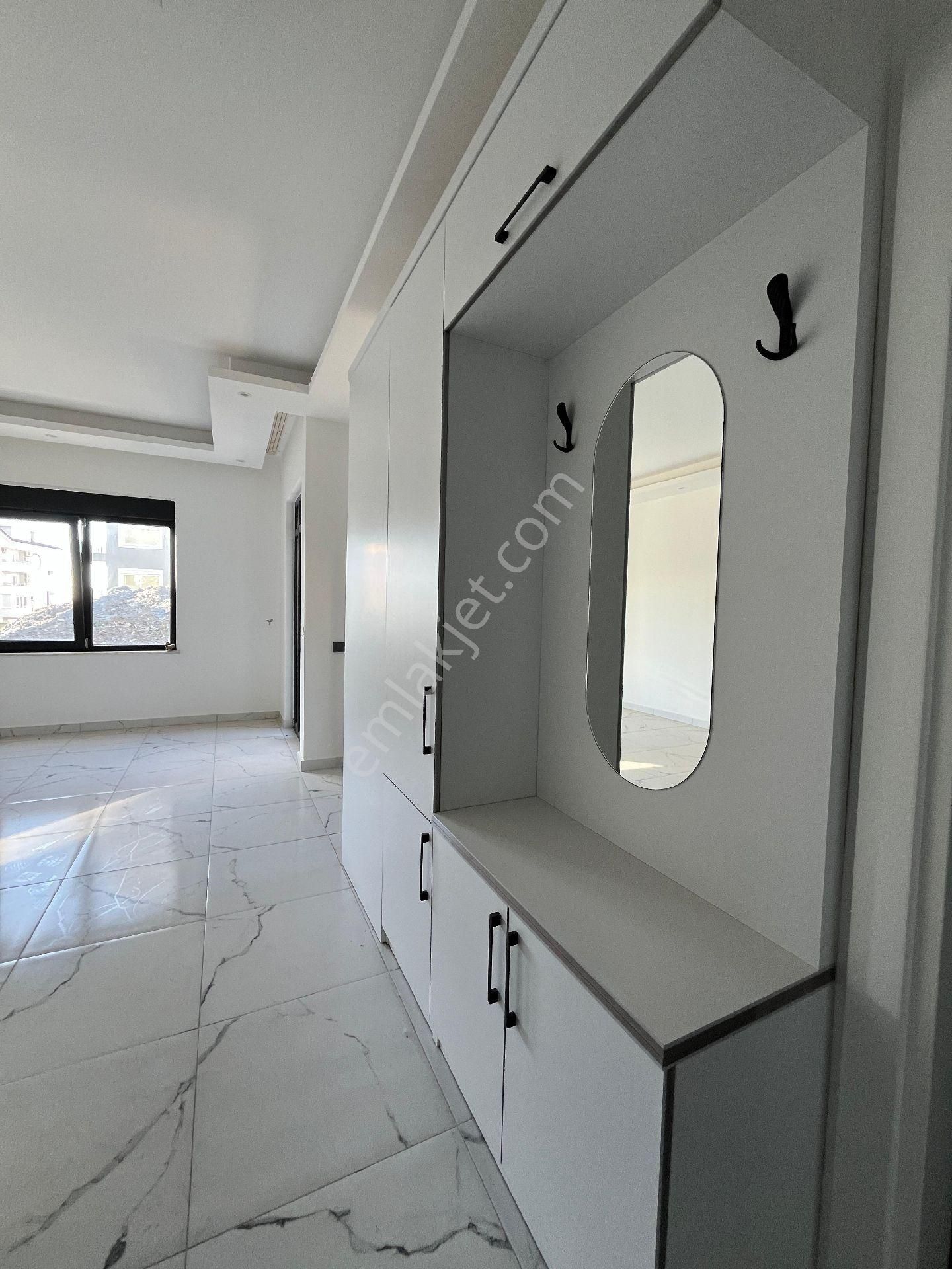 Alanya Çıplaklı Mahallesi Havuzlu 1+1 - Görsel 2