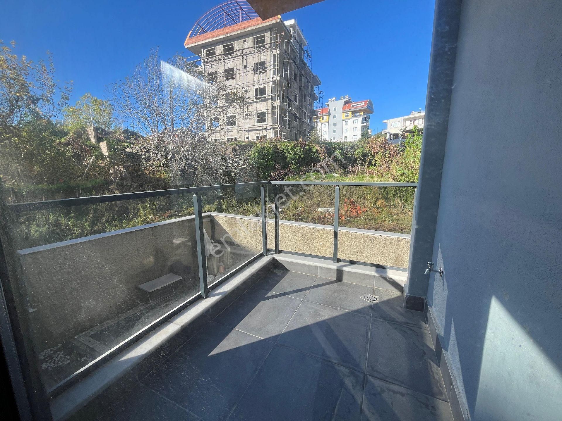 Alanya Çıplaklı Mahallesi Havuzlu 1+1 - Görsel 8