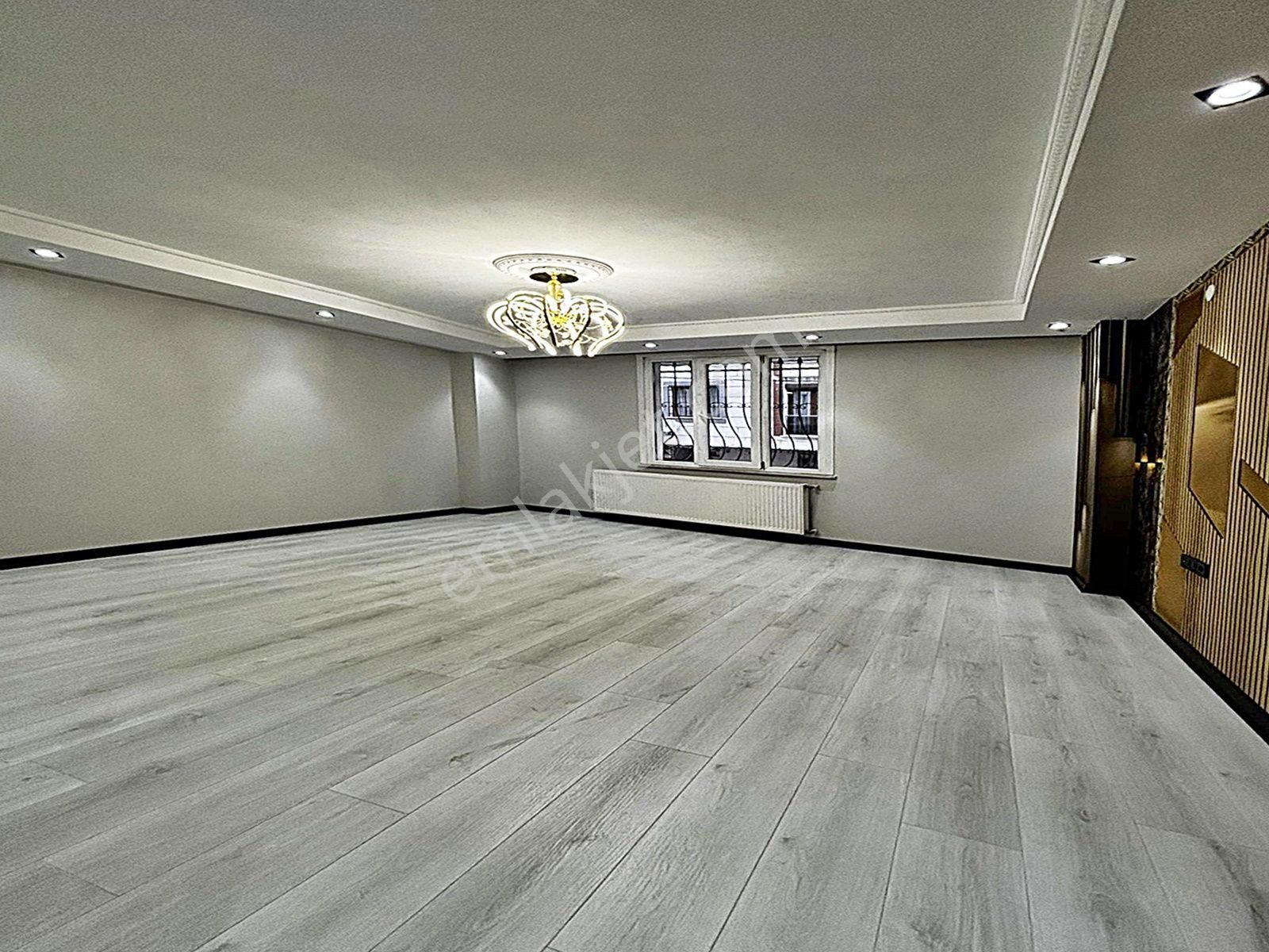 Metrobüse Yürüme Mesafesinde !!! 2+1 Geniş Kullanıma Hazır Dairemiz Satışta !!! - Görsel 3