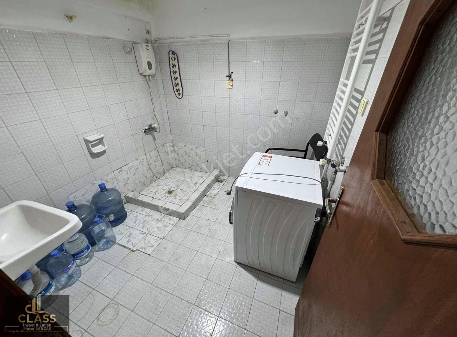 Class Emlaktan Çınarlı Mahllesinde Kiralık 2+1 Daire - Görsel 13